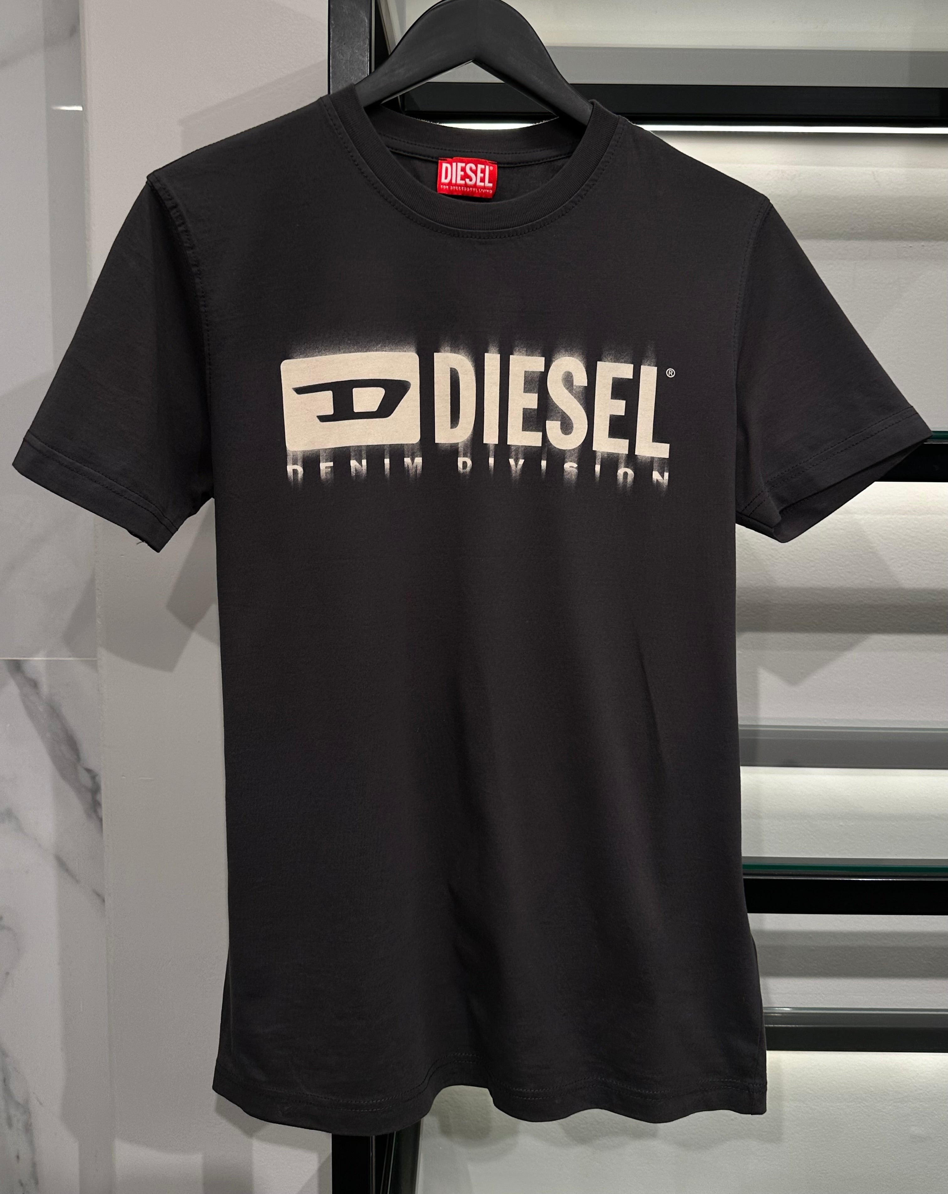 Camiseta Diesel