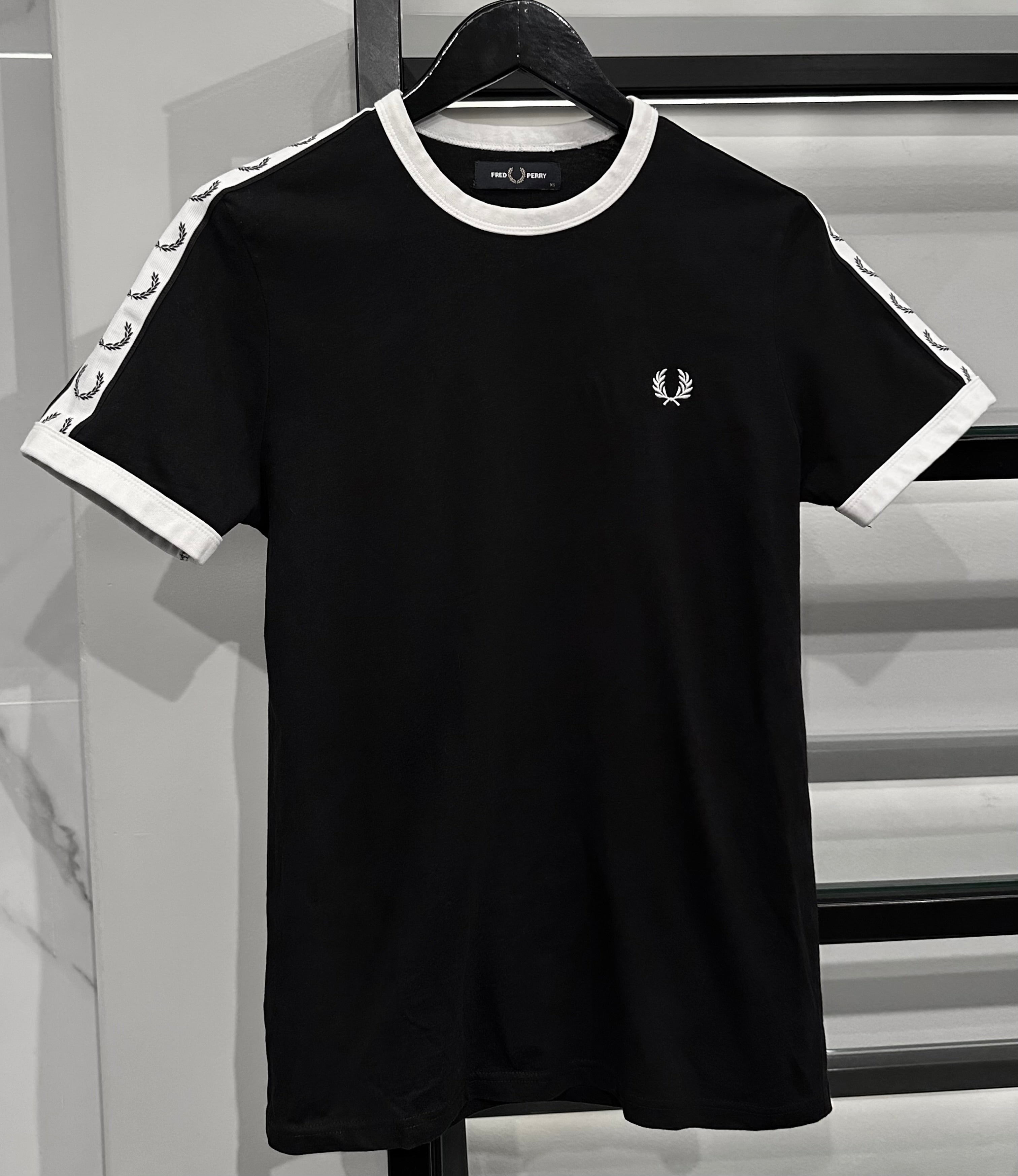 Camiseta Fred Perry