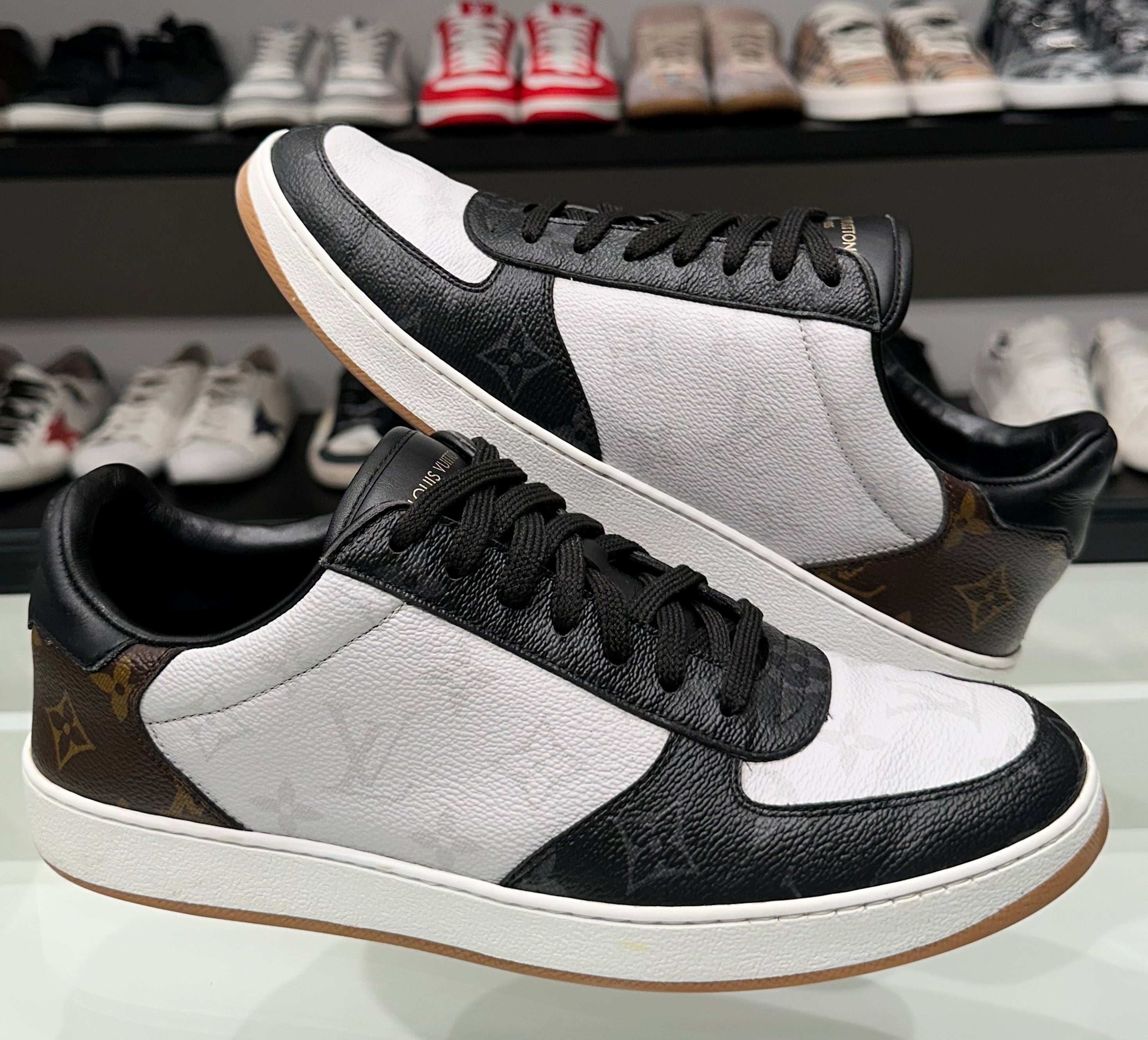 Louis Vuitton Rivoli