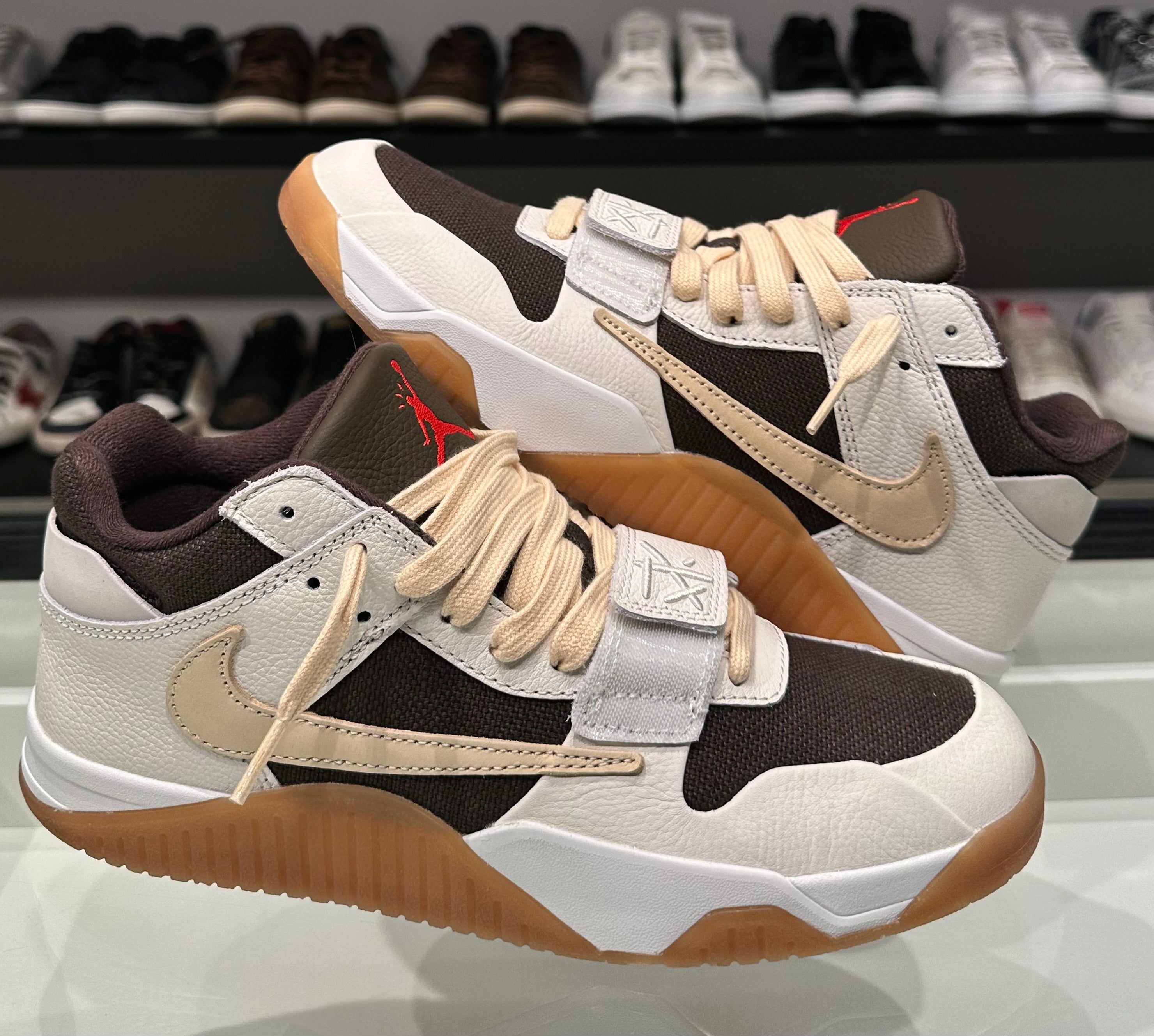 Jordan x Travis Scott Jumpman Sail