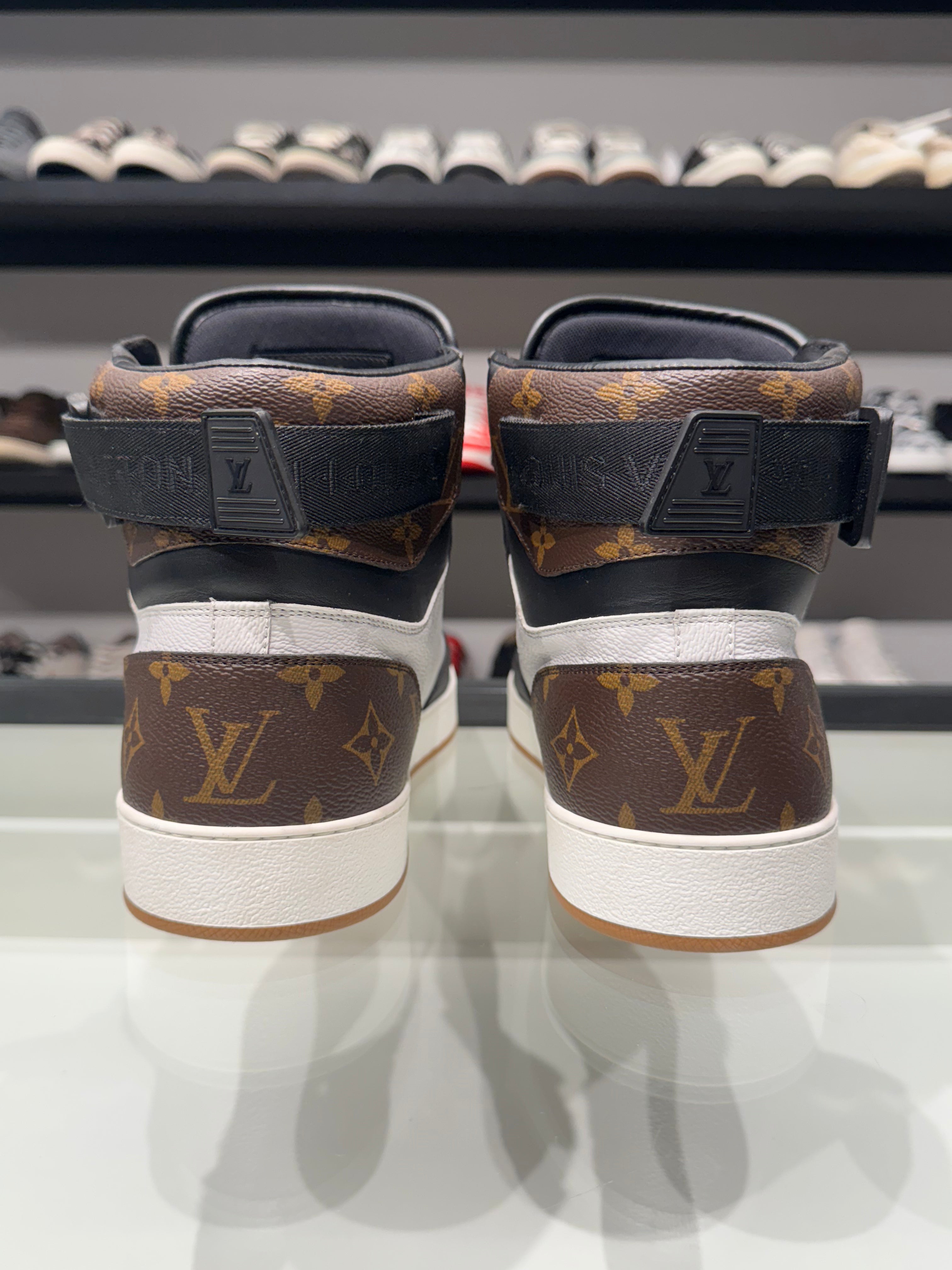 Louis Vuitton "Rivoli"