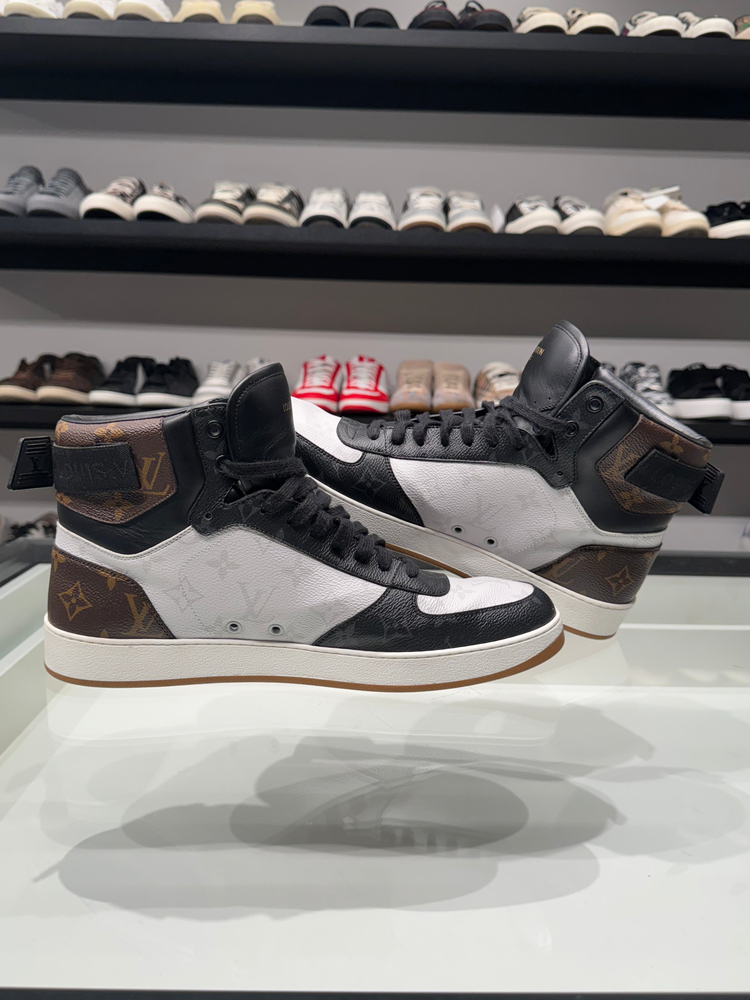 Louis Vuitton "Rivoli"