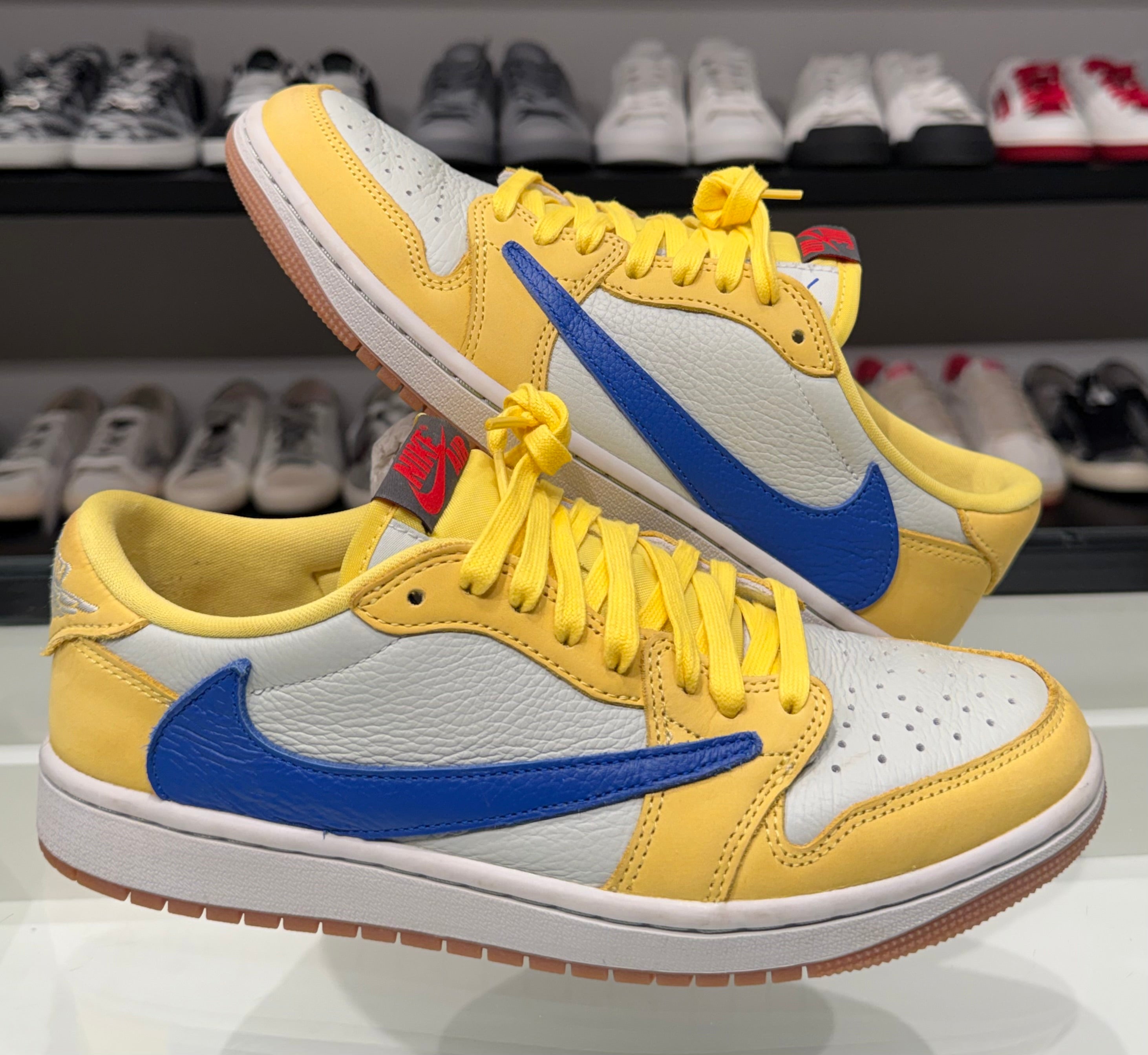 Jordan x Travis Scott "Canary"