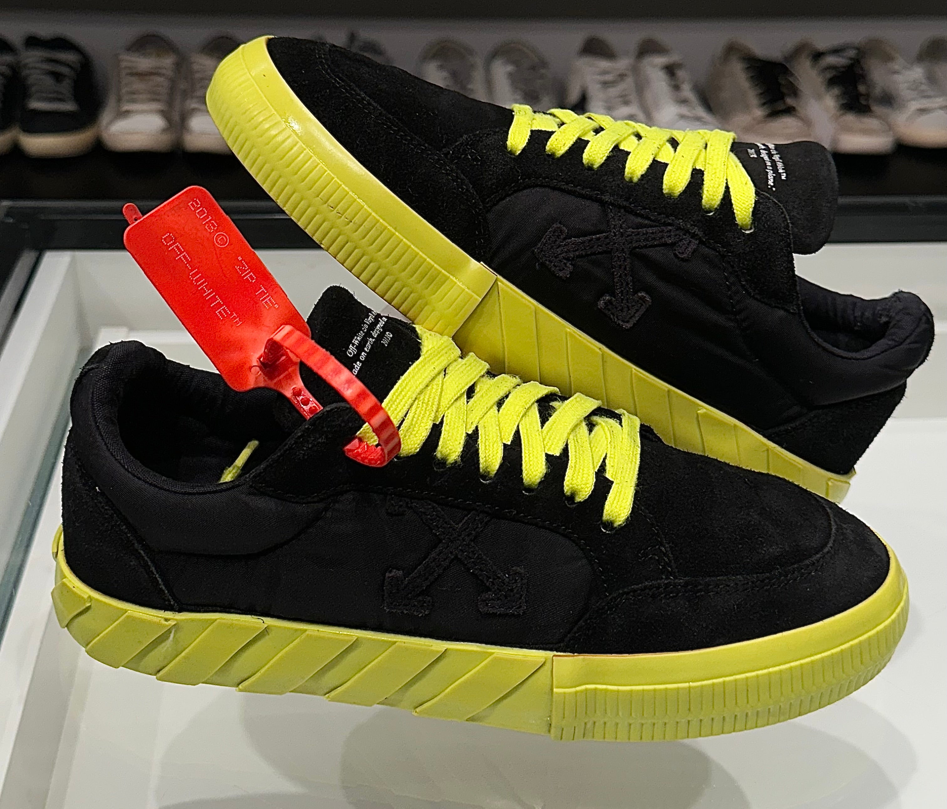 Off White Vulcanized
