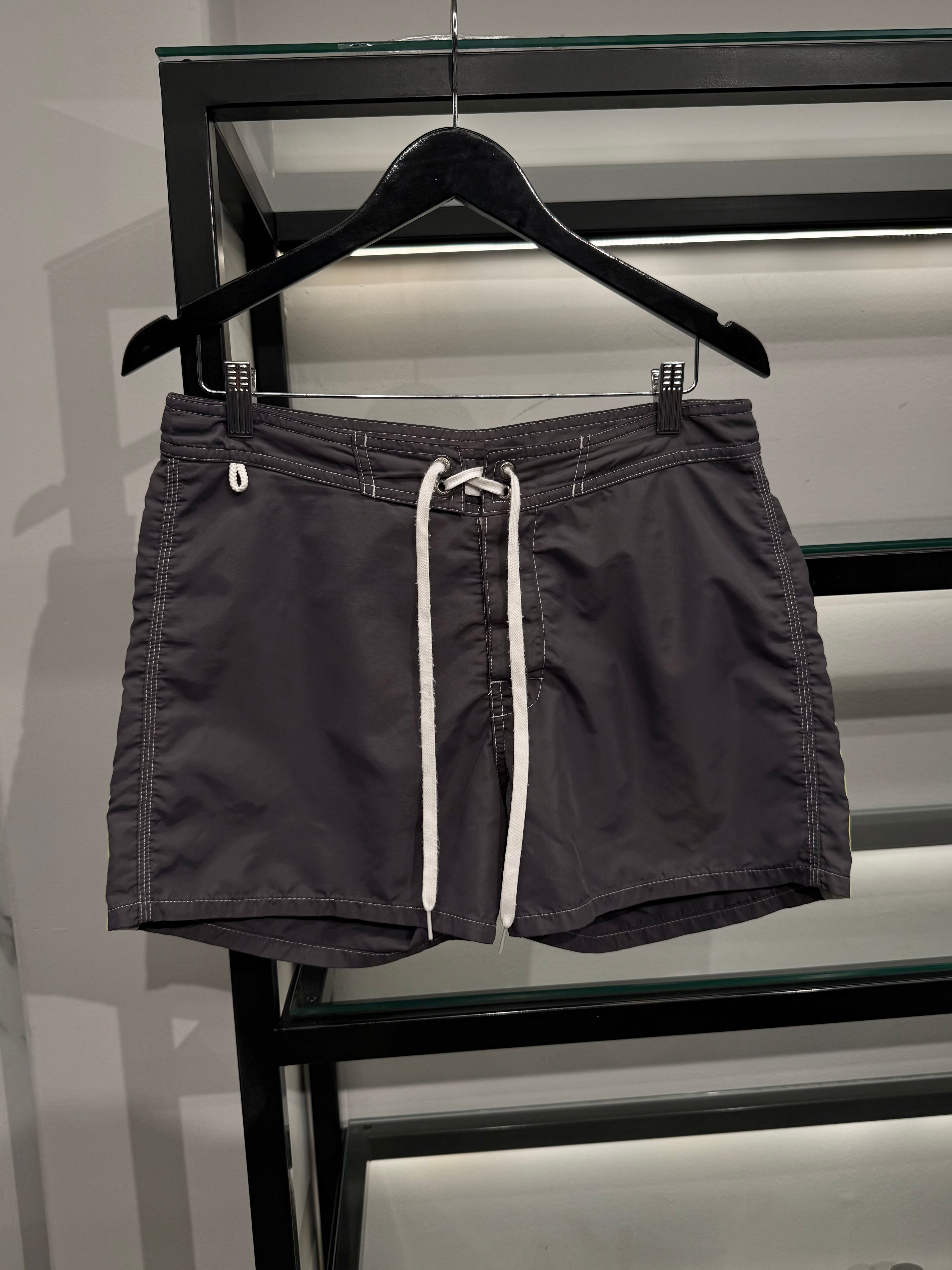 Short Sundek