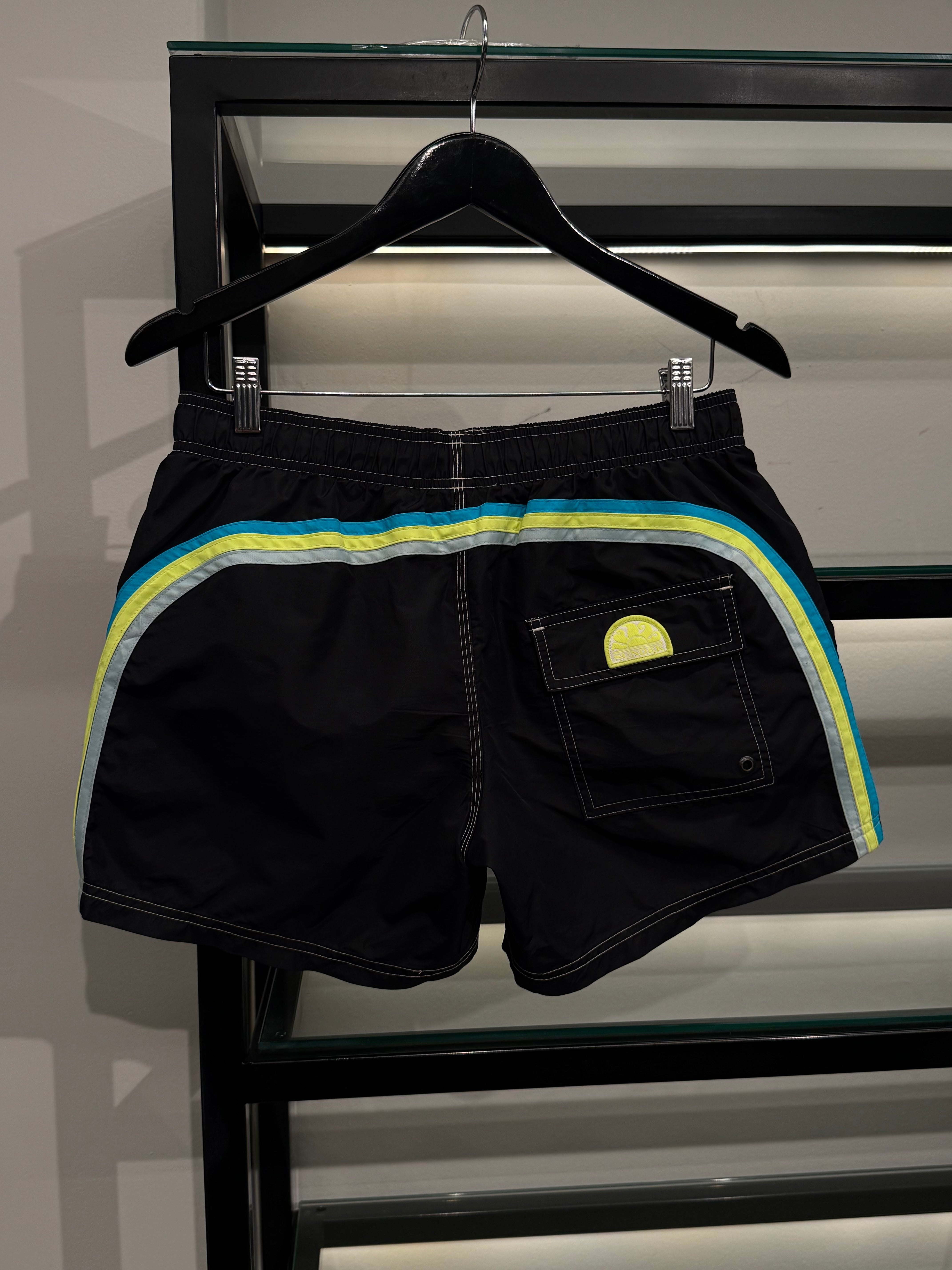 Short Sundek