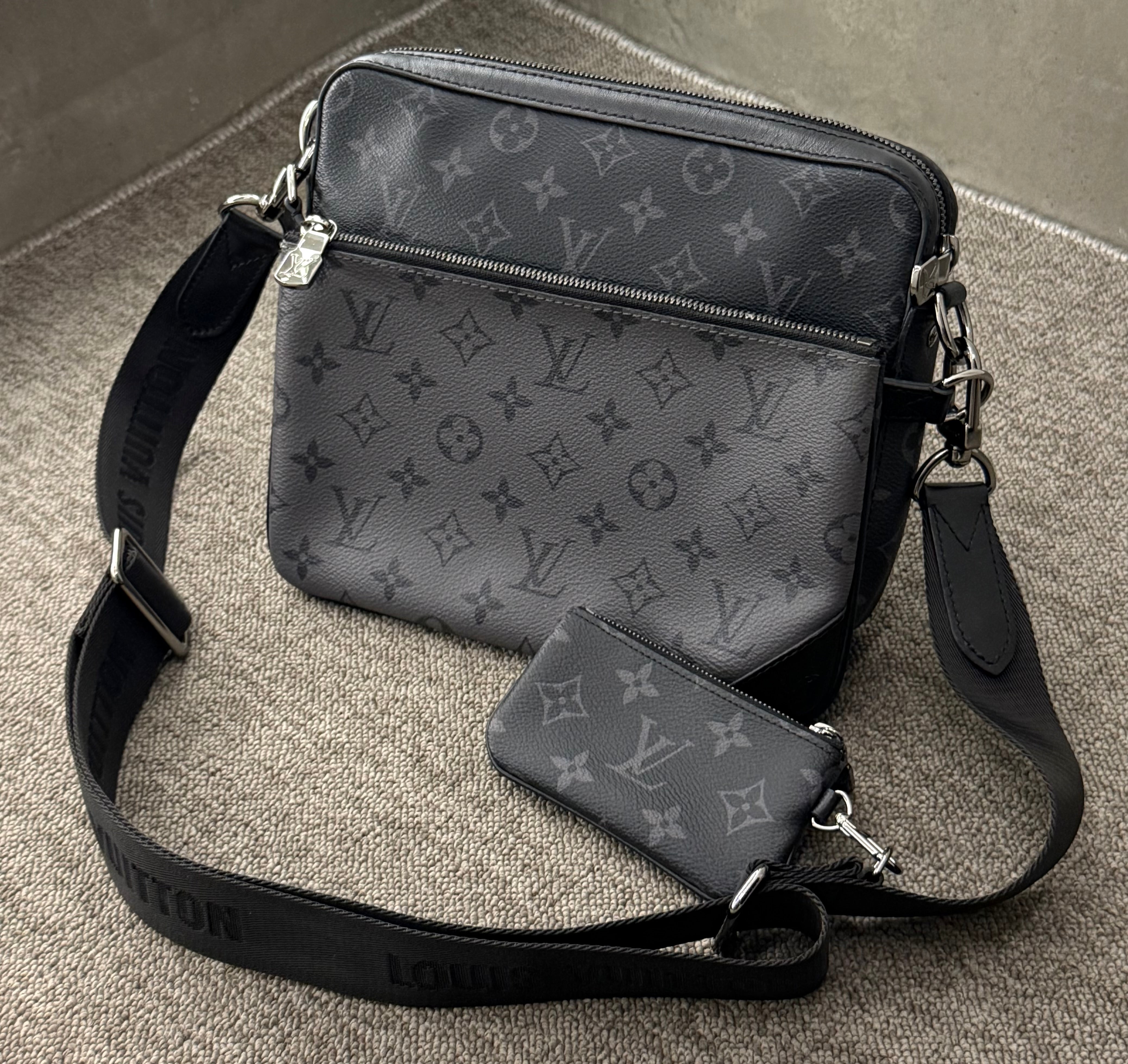 Shoulder Bag Louis Vuitton Trio Messenger