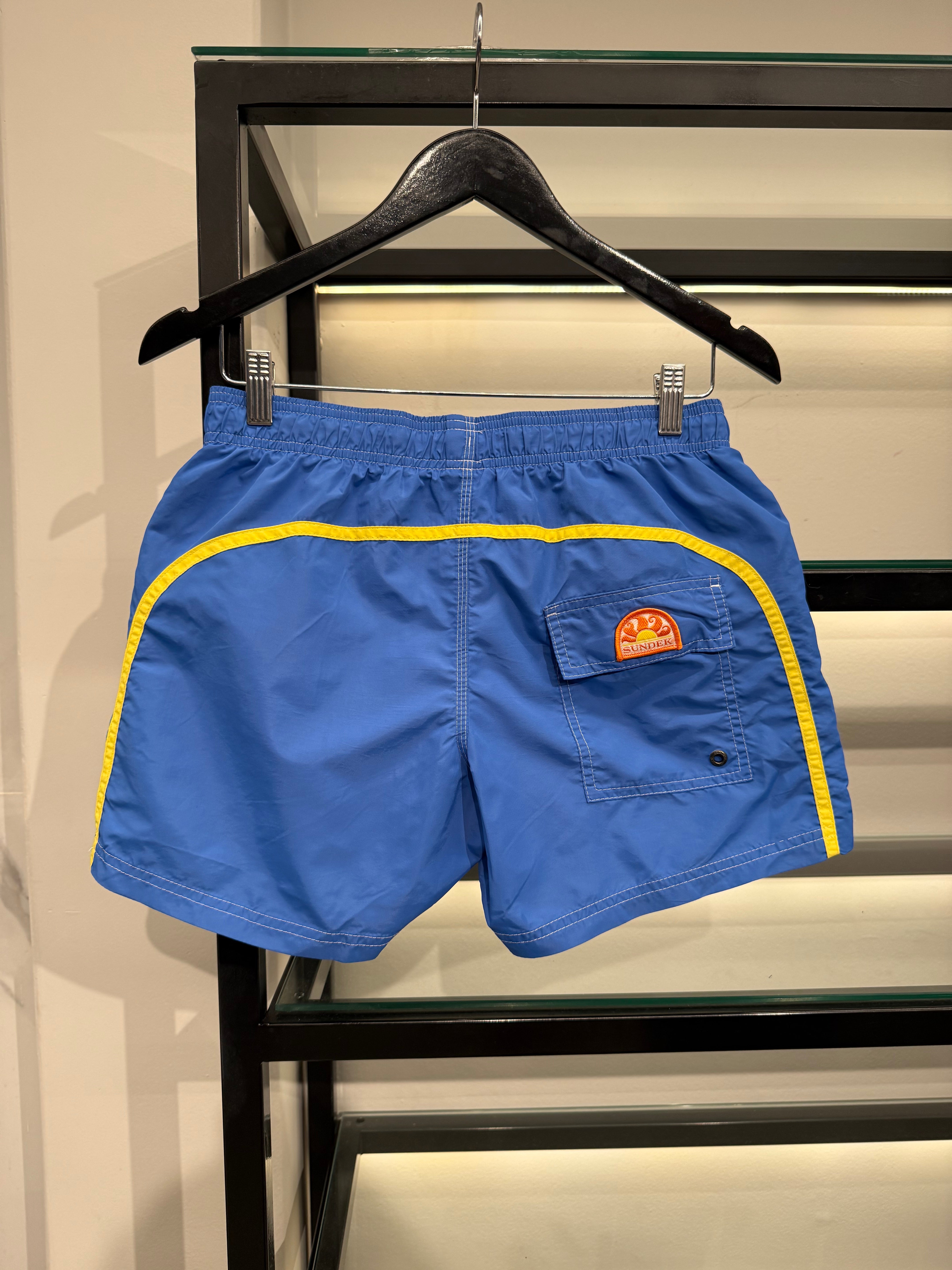 Short Sundek