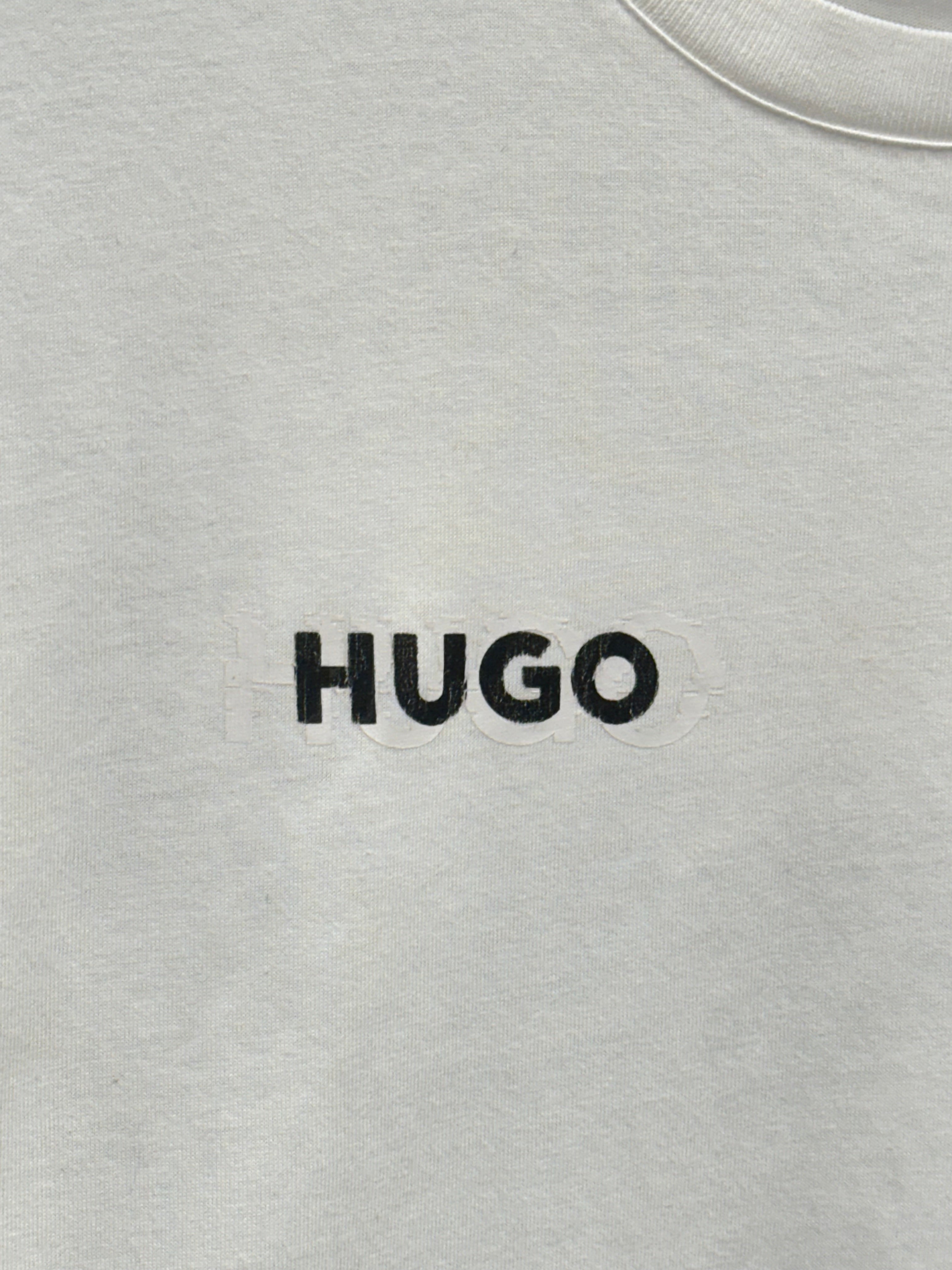 Camiseta Hugo