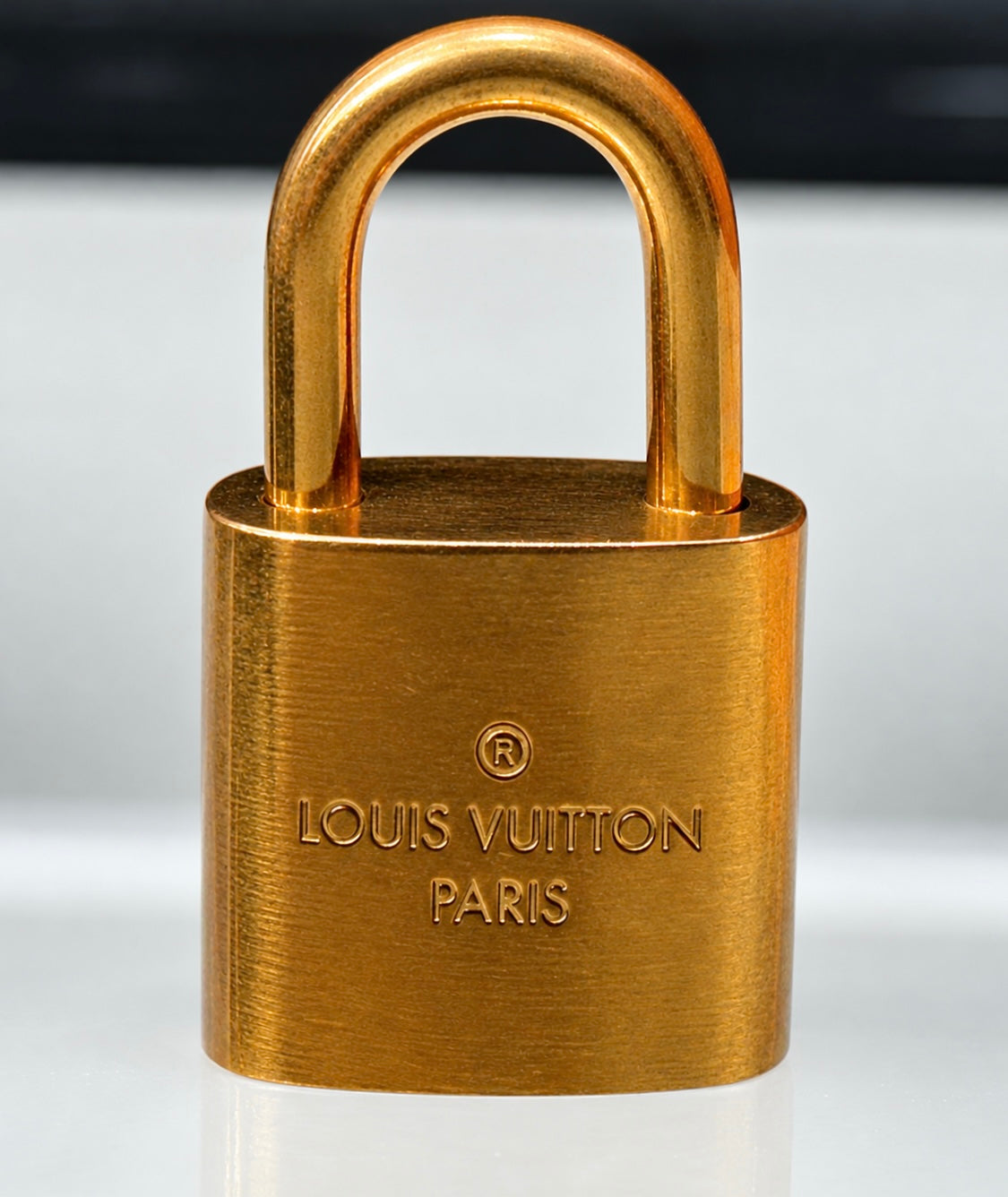 Cadeado Louis Vuitton