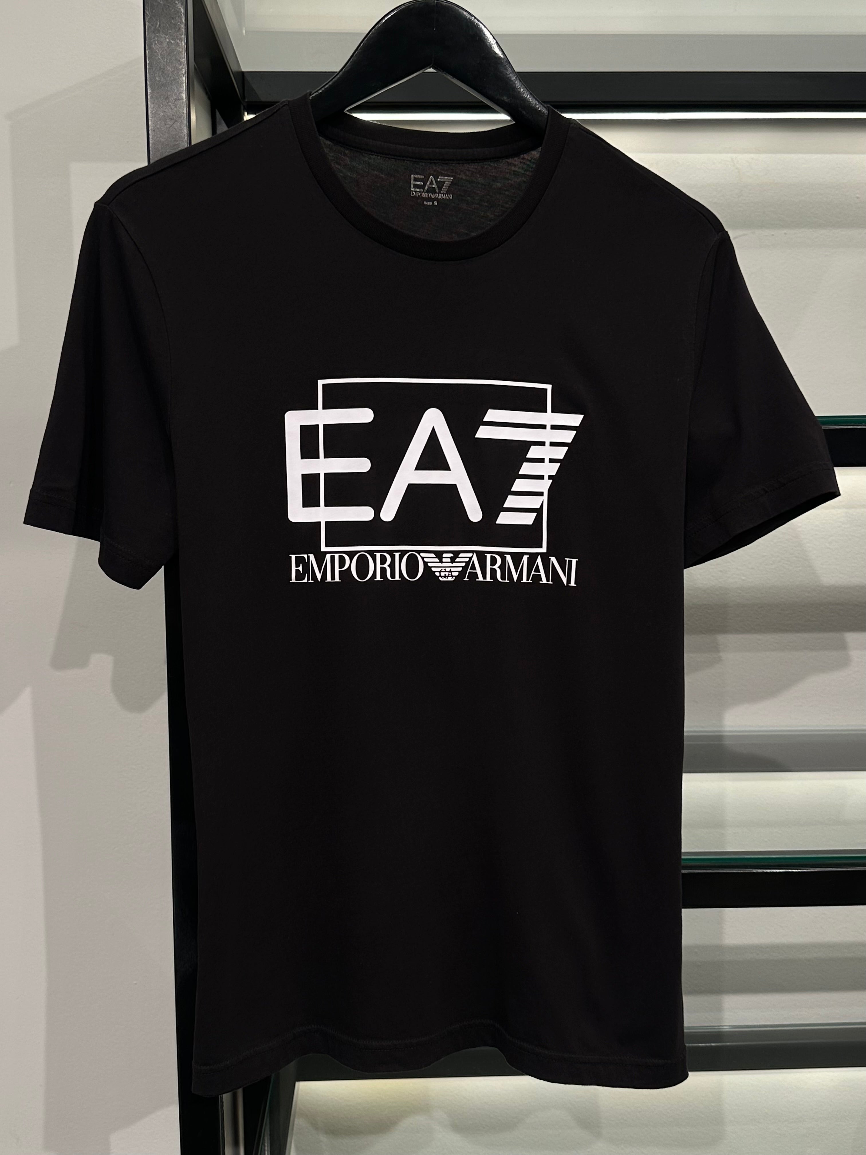 Camiseta Emporio Armani