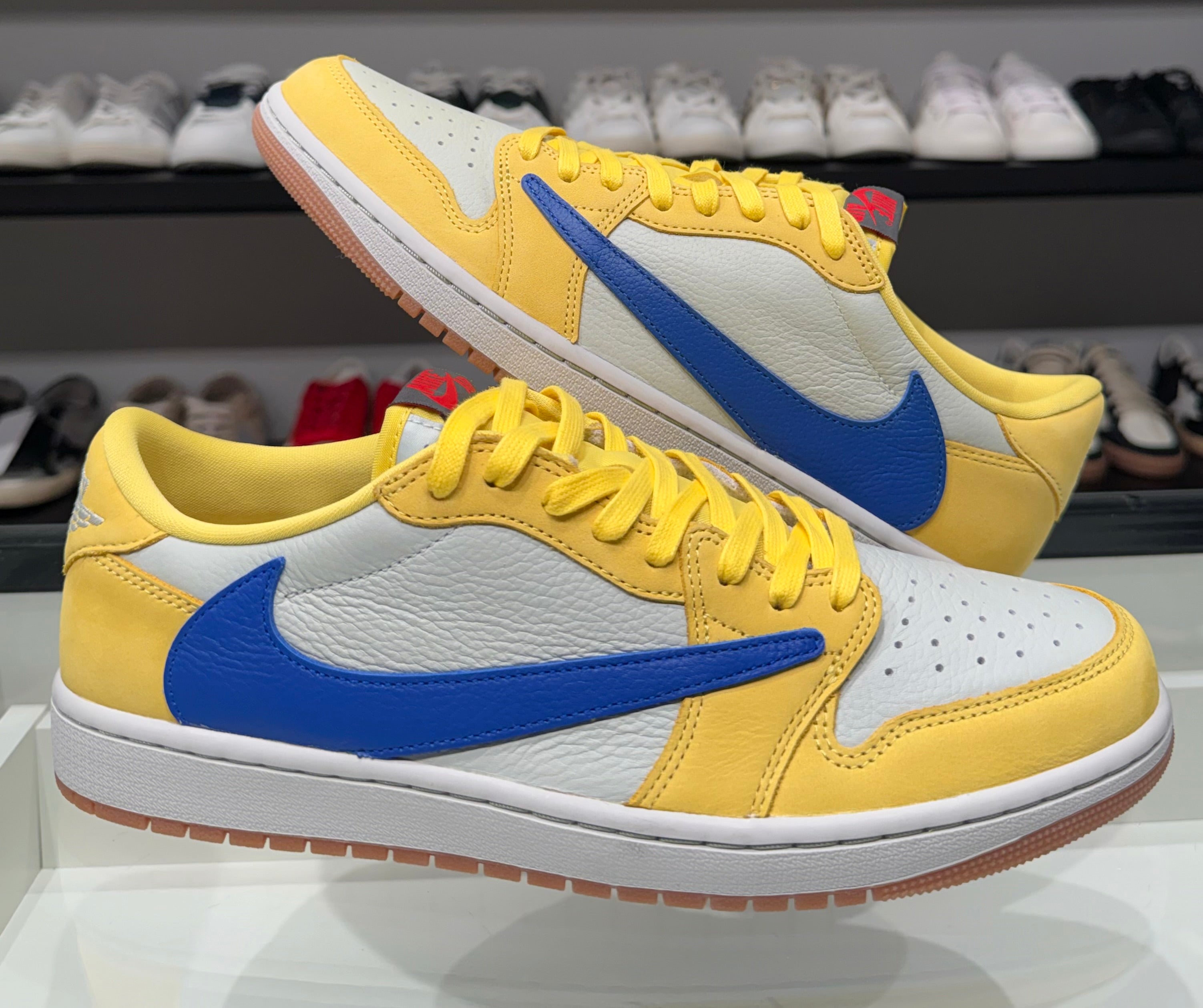 Jordan travis Scott Canary