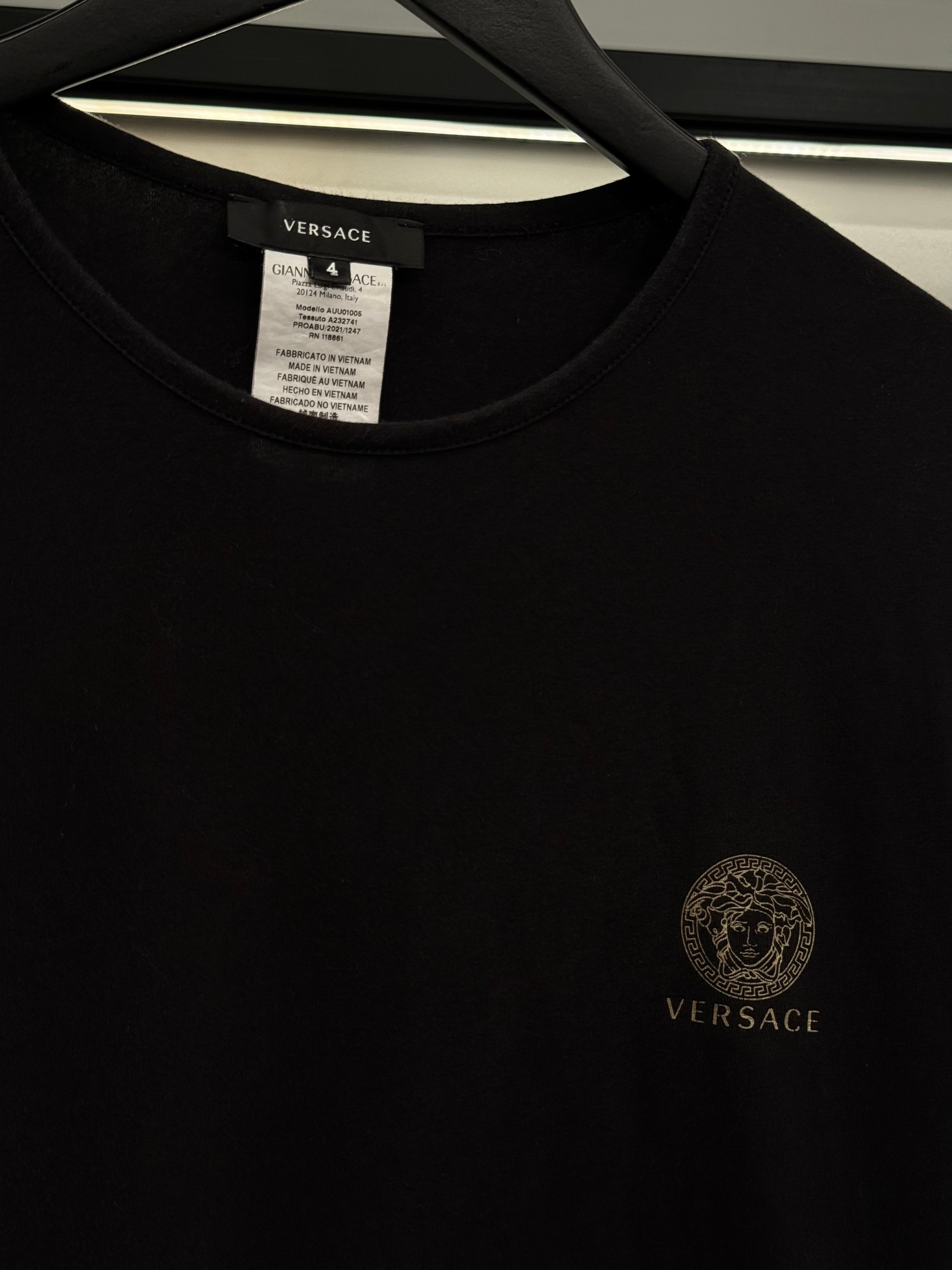 Camiseta Versace