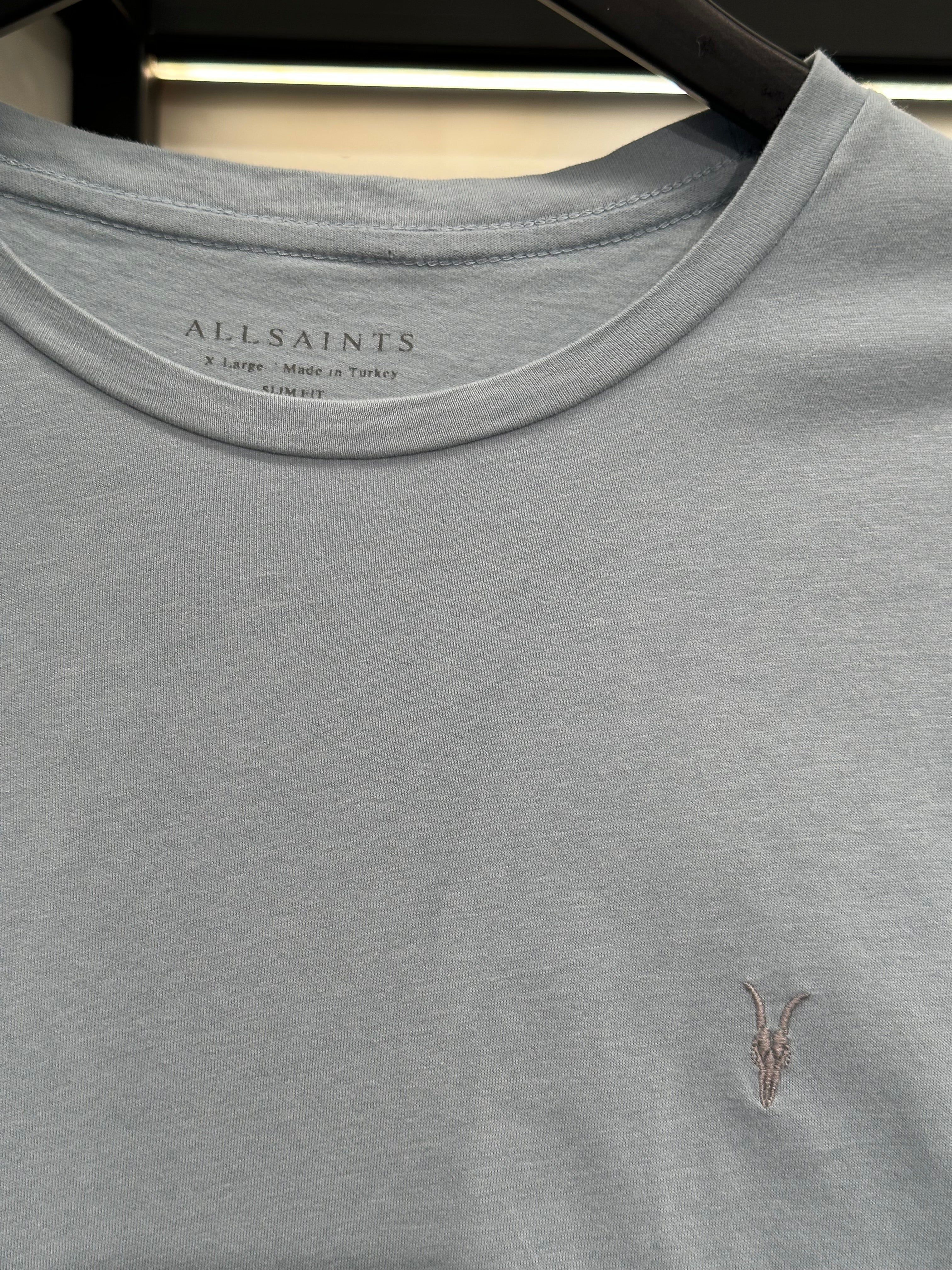 Camiseta All Saints