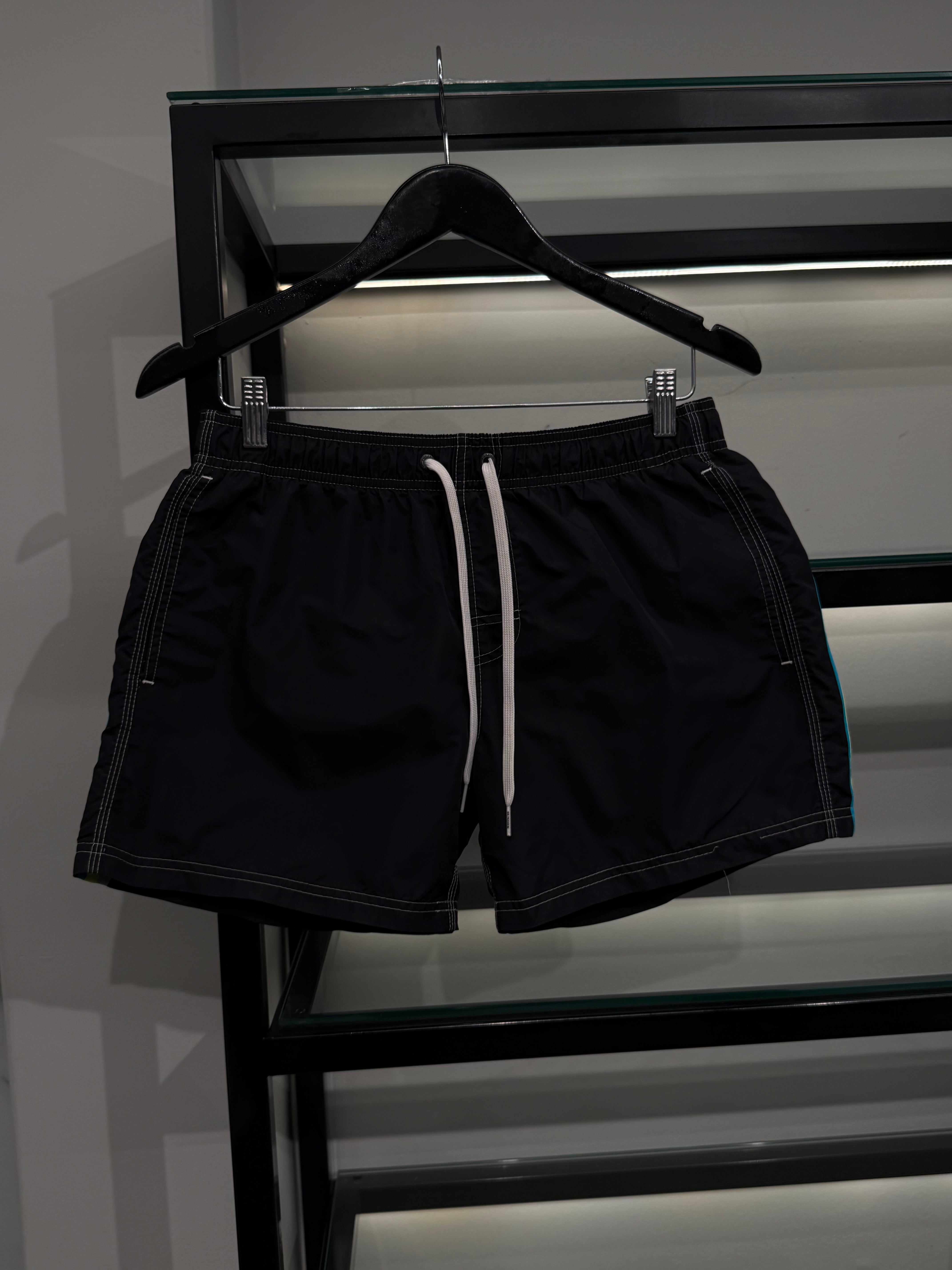 Short Sundek