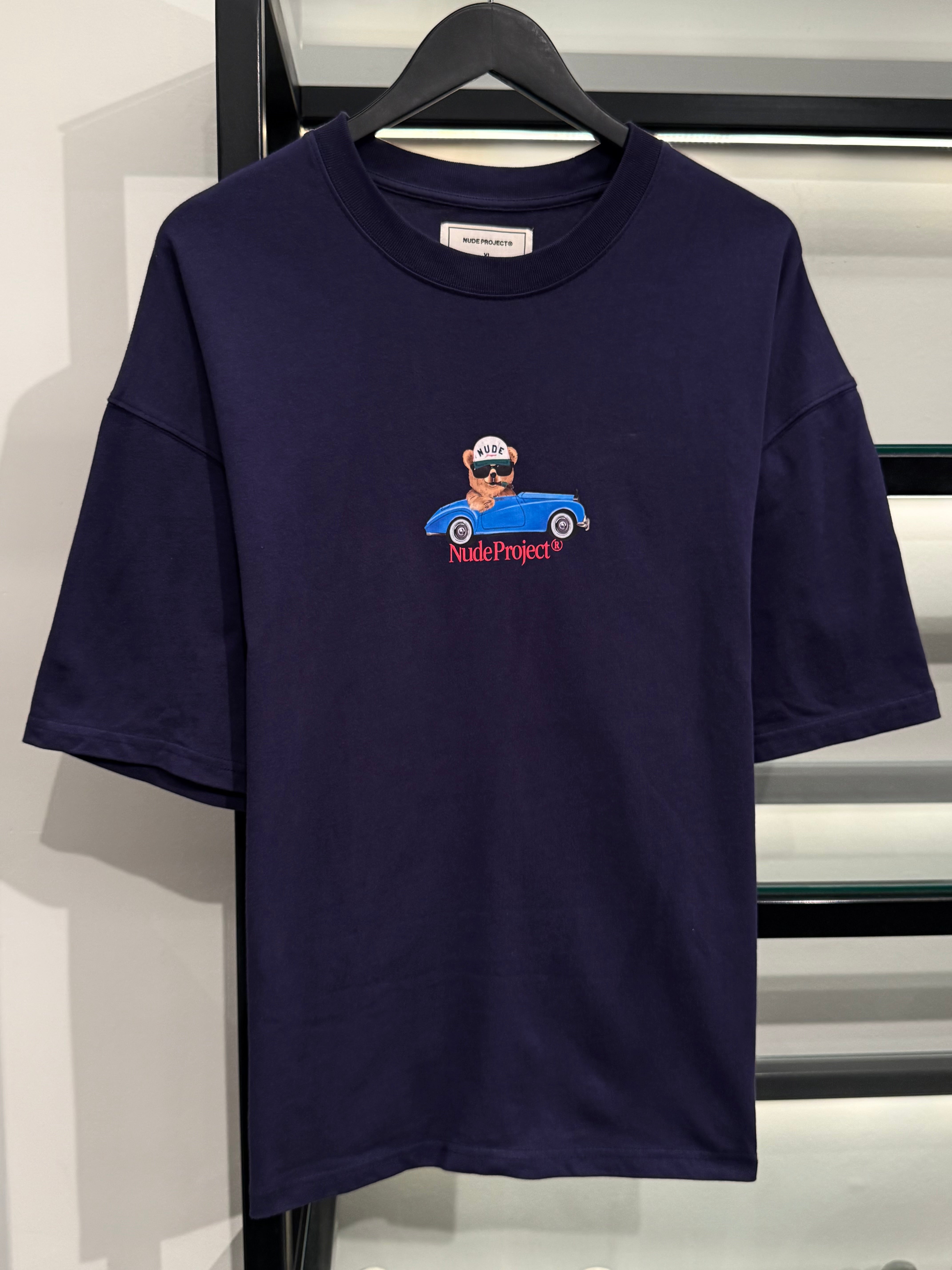 Camiseta Nude Project