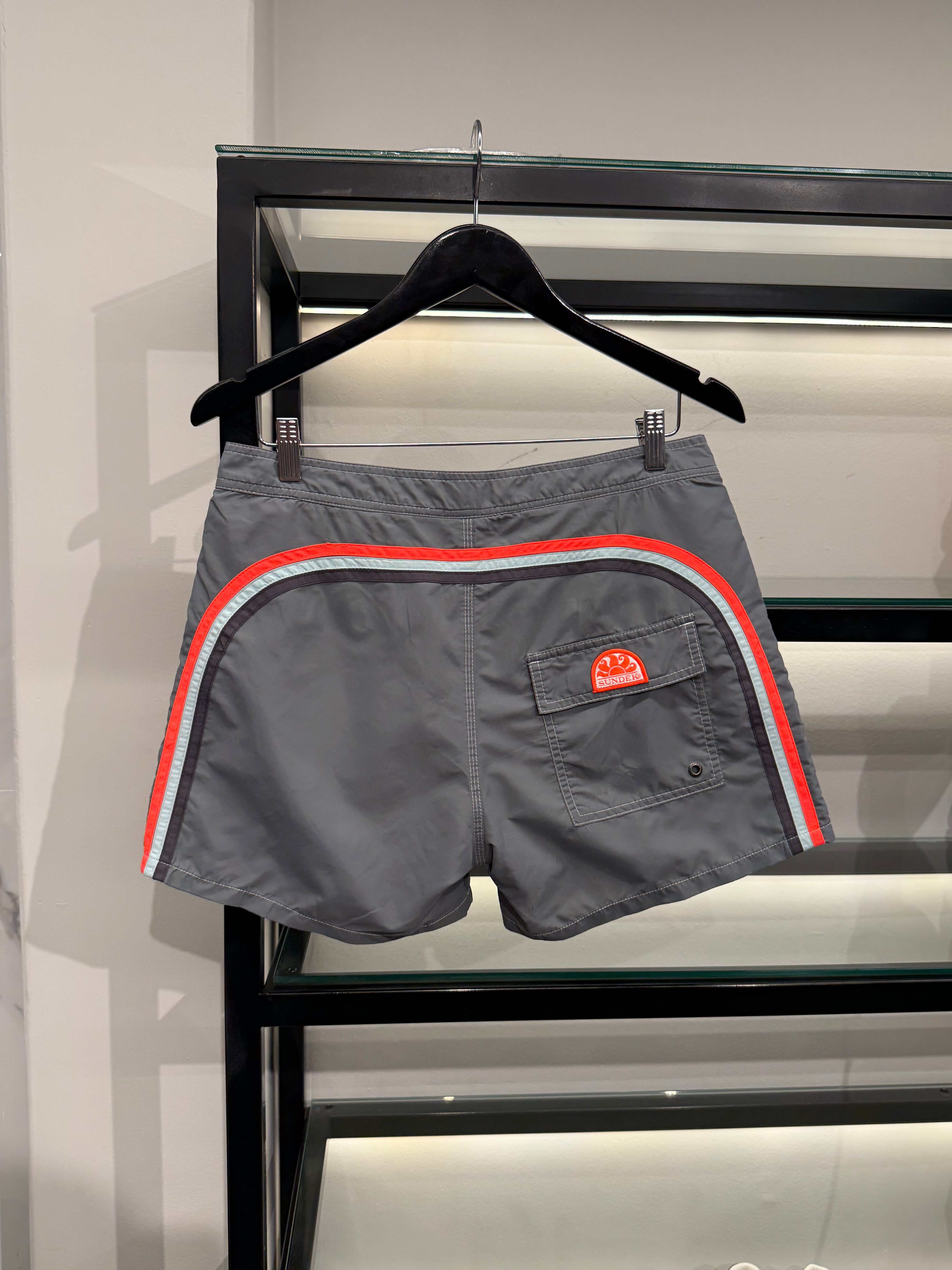 Short Sundek