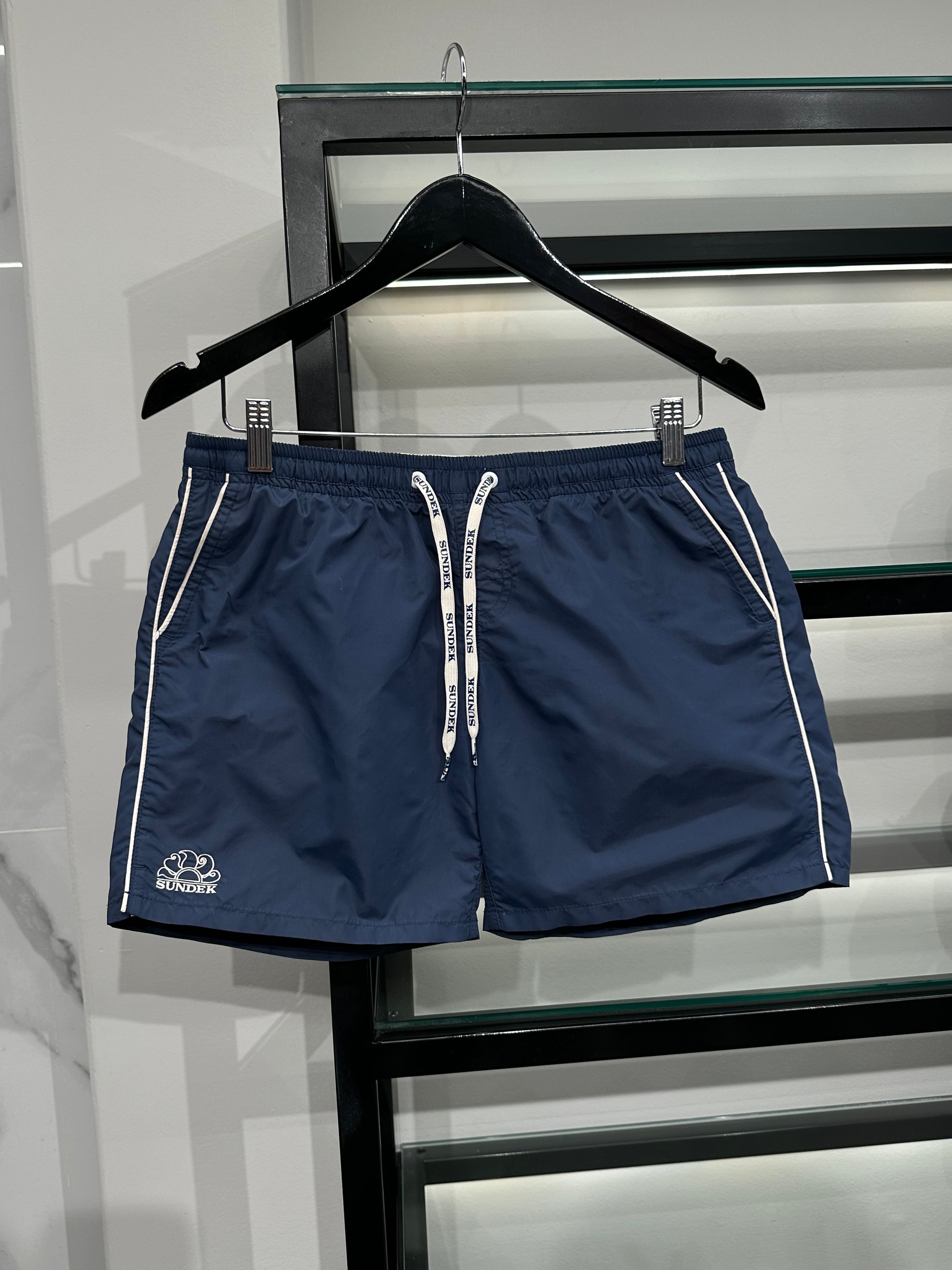 Short Sundek