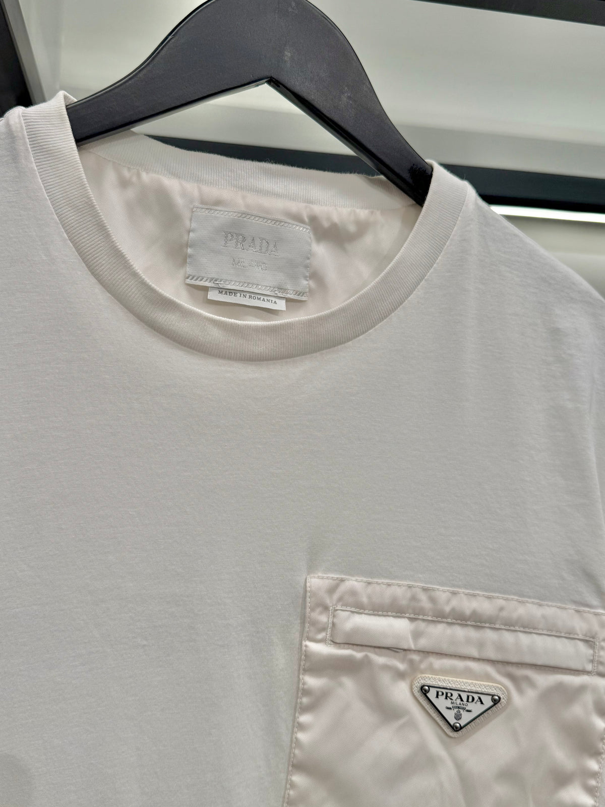 Camiseta Prada
