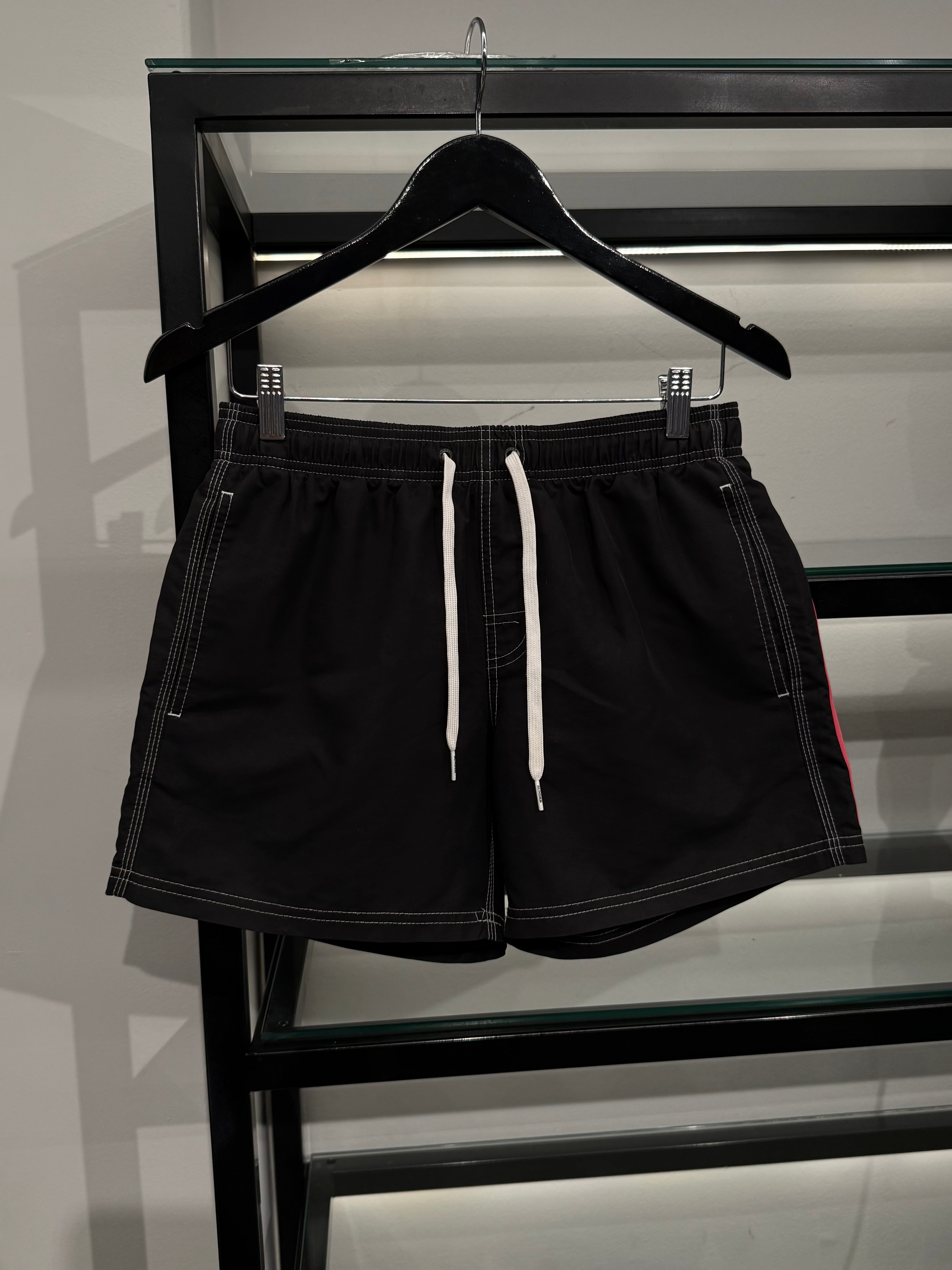 Short Sundek