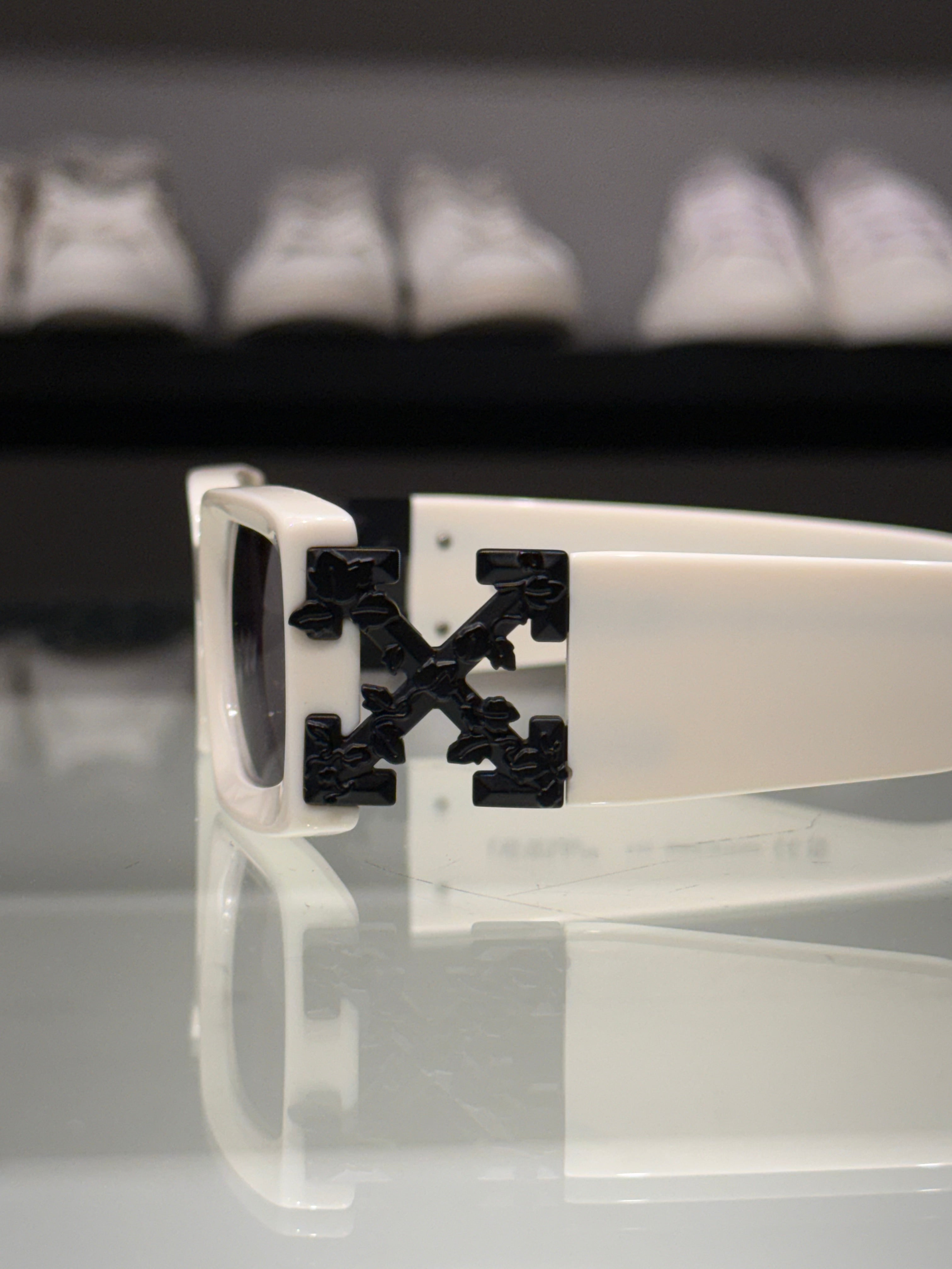 Óculos Off White