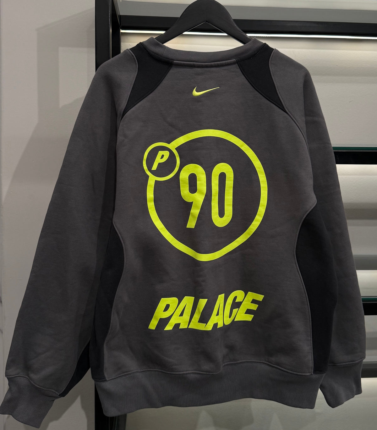 Moletom Palace x Nike