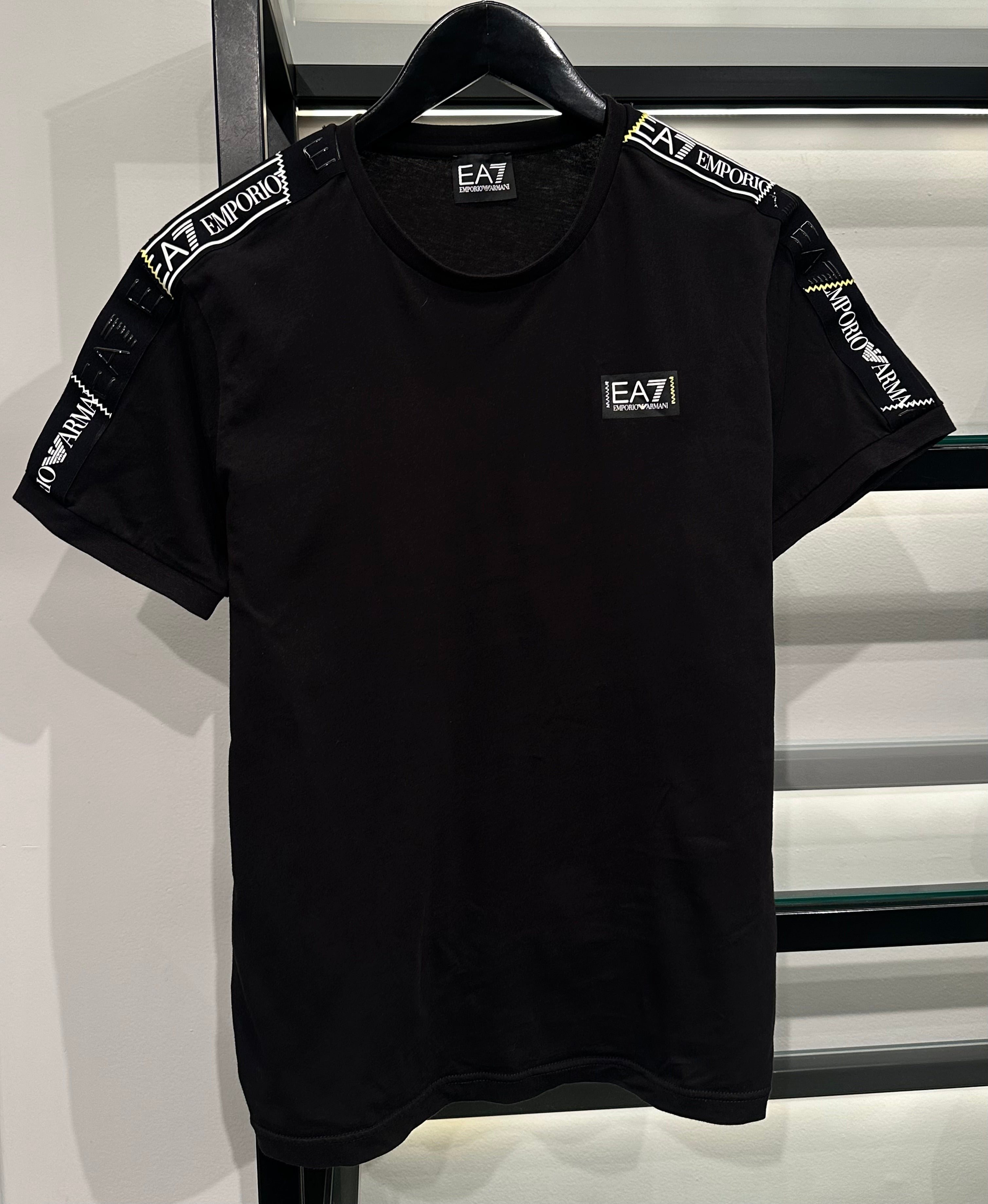 Camiseta Emporio Armani