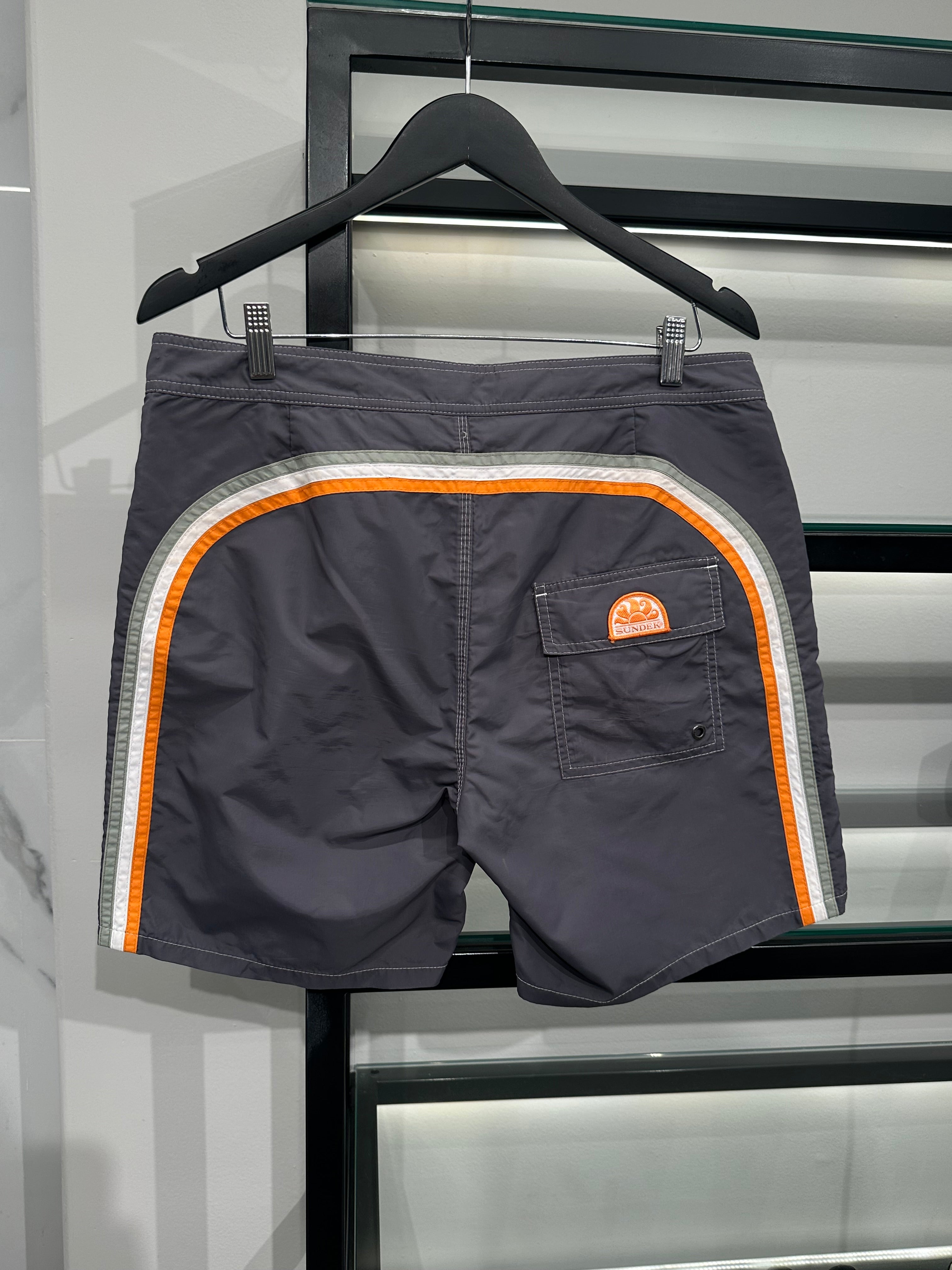 Short Sundek