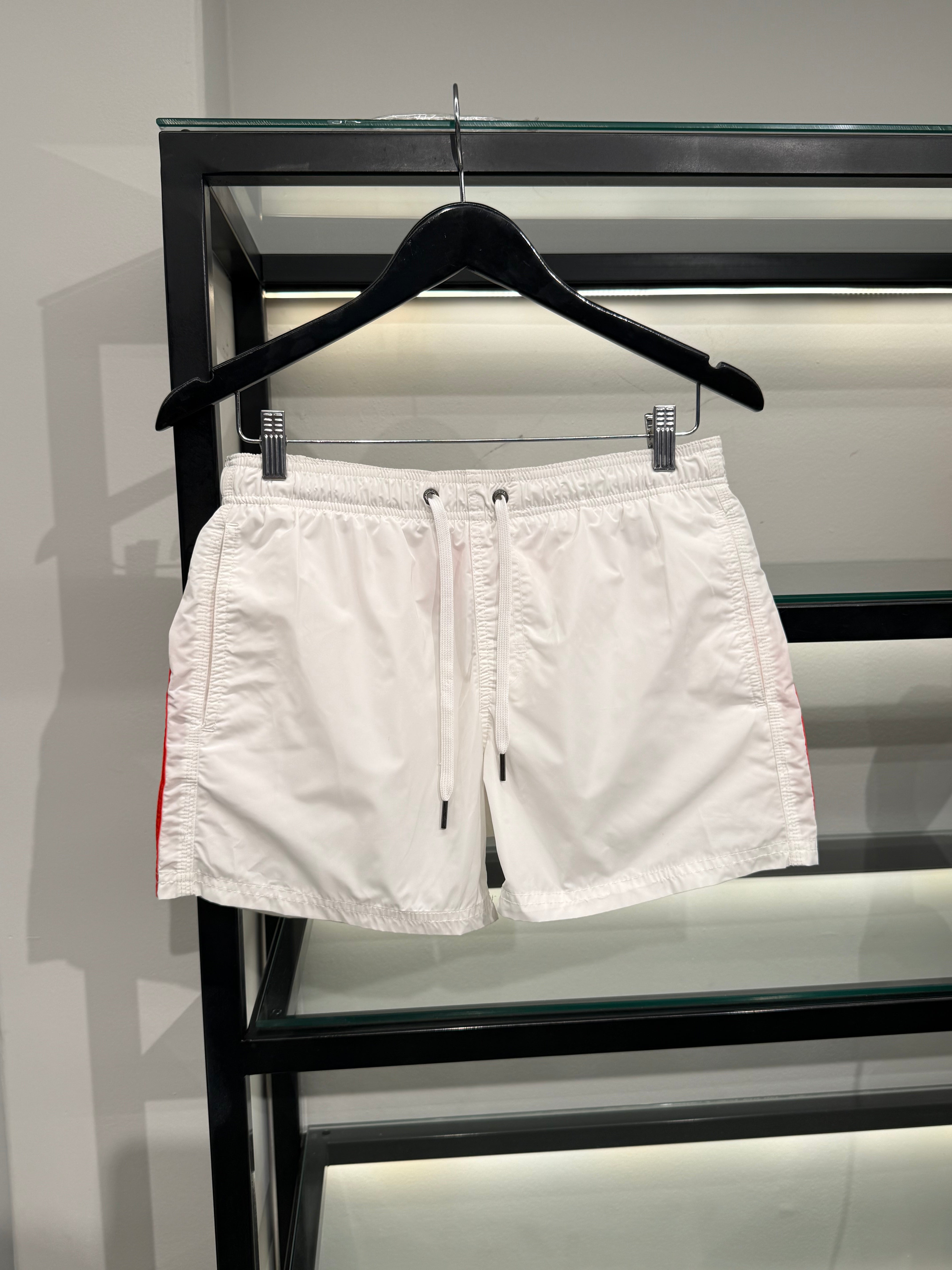 Short Sundek