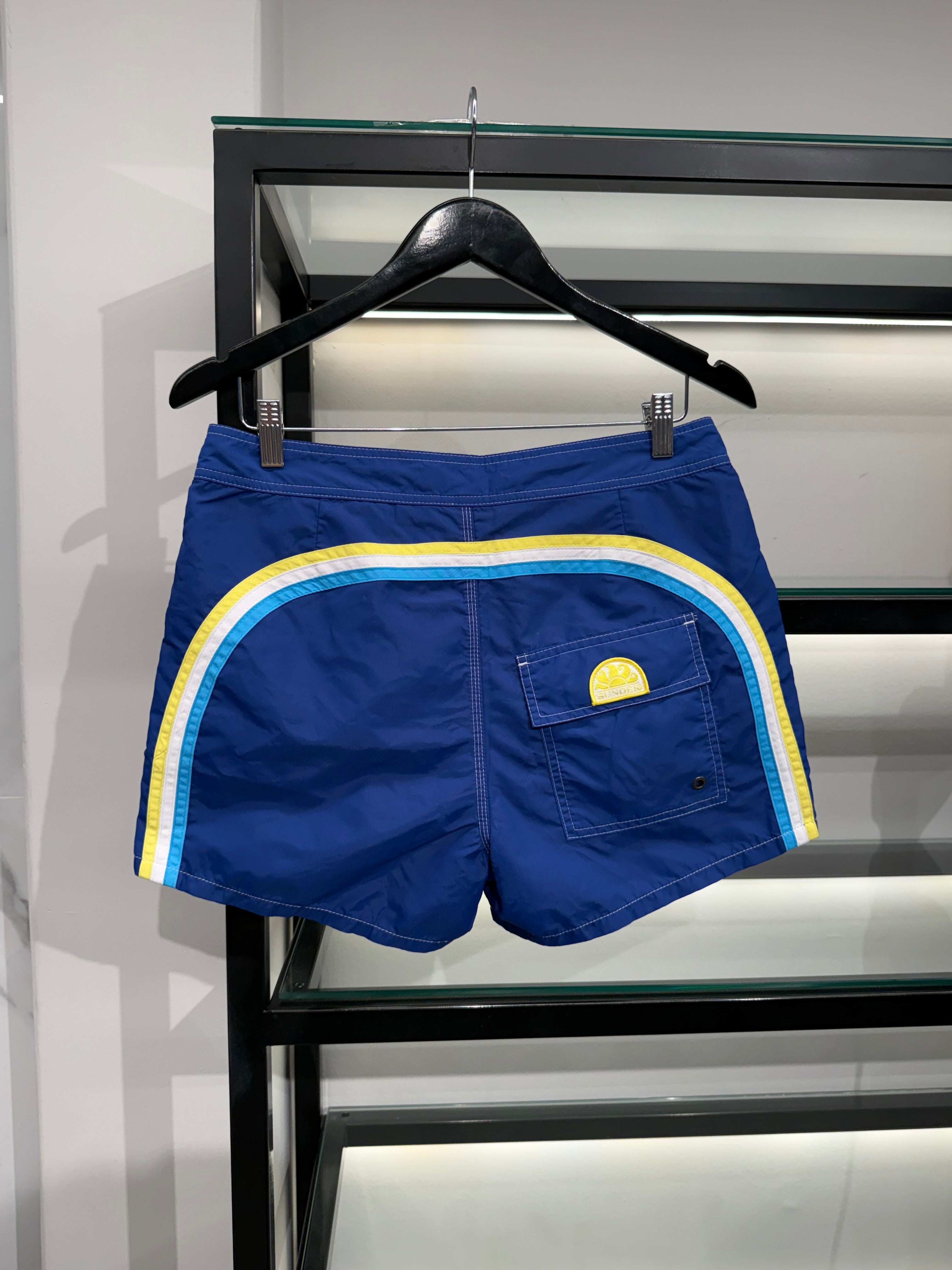 Short Sundek