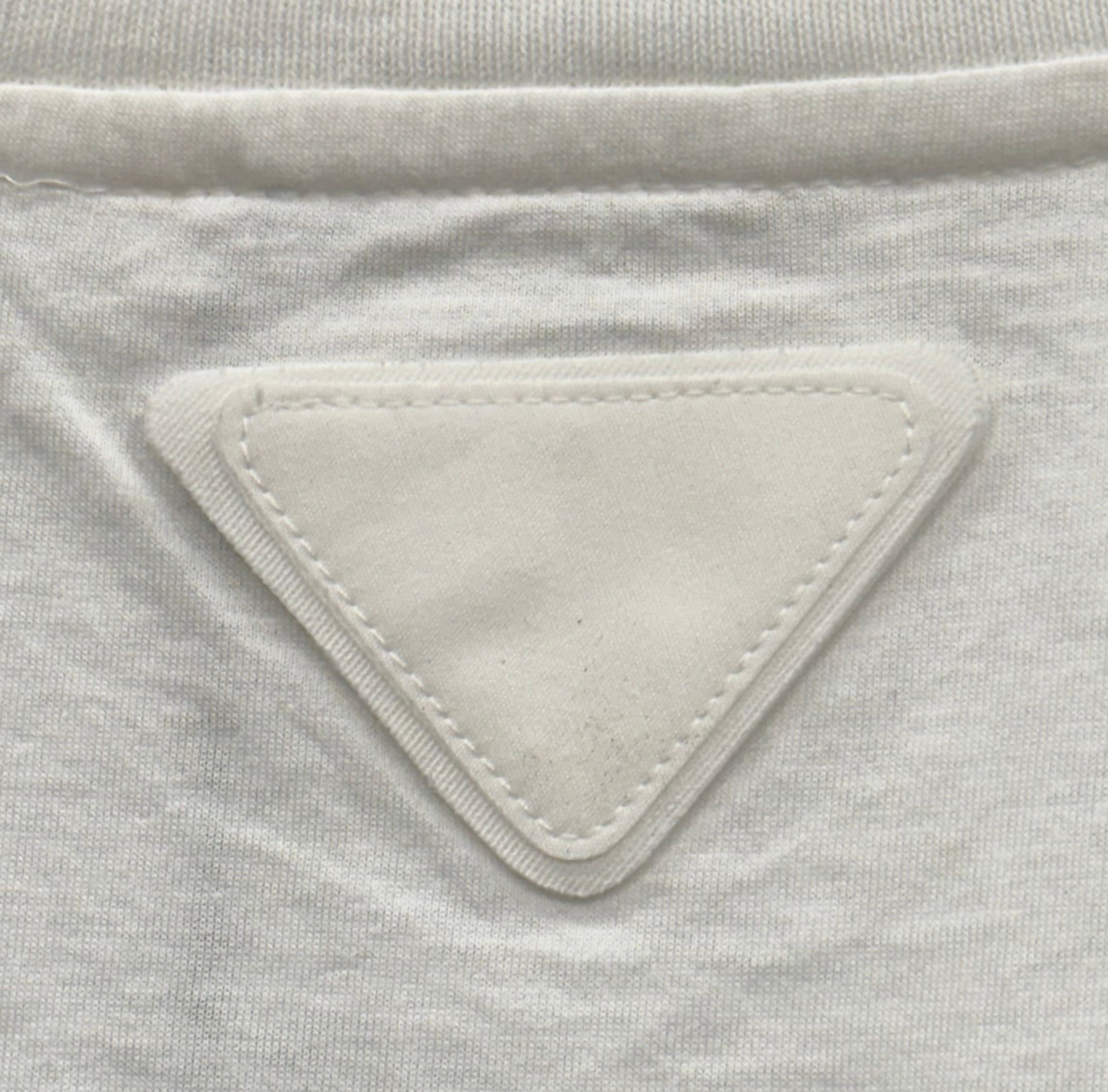 Camiseta Prada