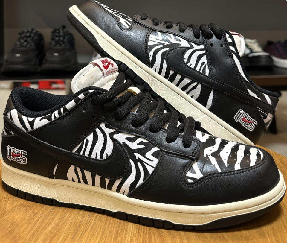 Dunk Zebra Cake