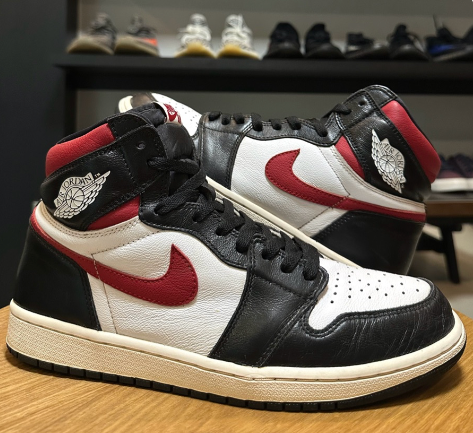 Jordan High Black Red