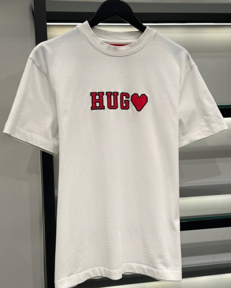 Camiseta Hugo