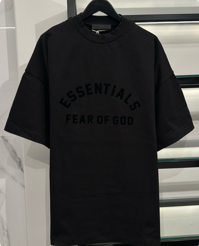 Camiseta Essentials