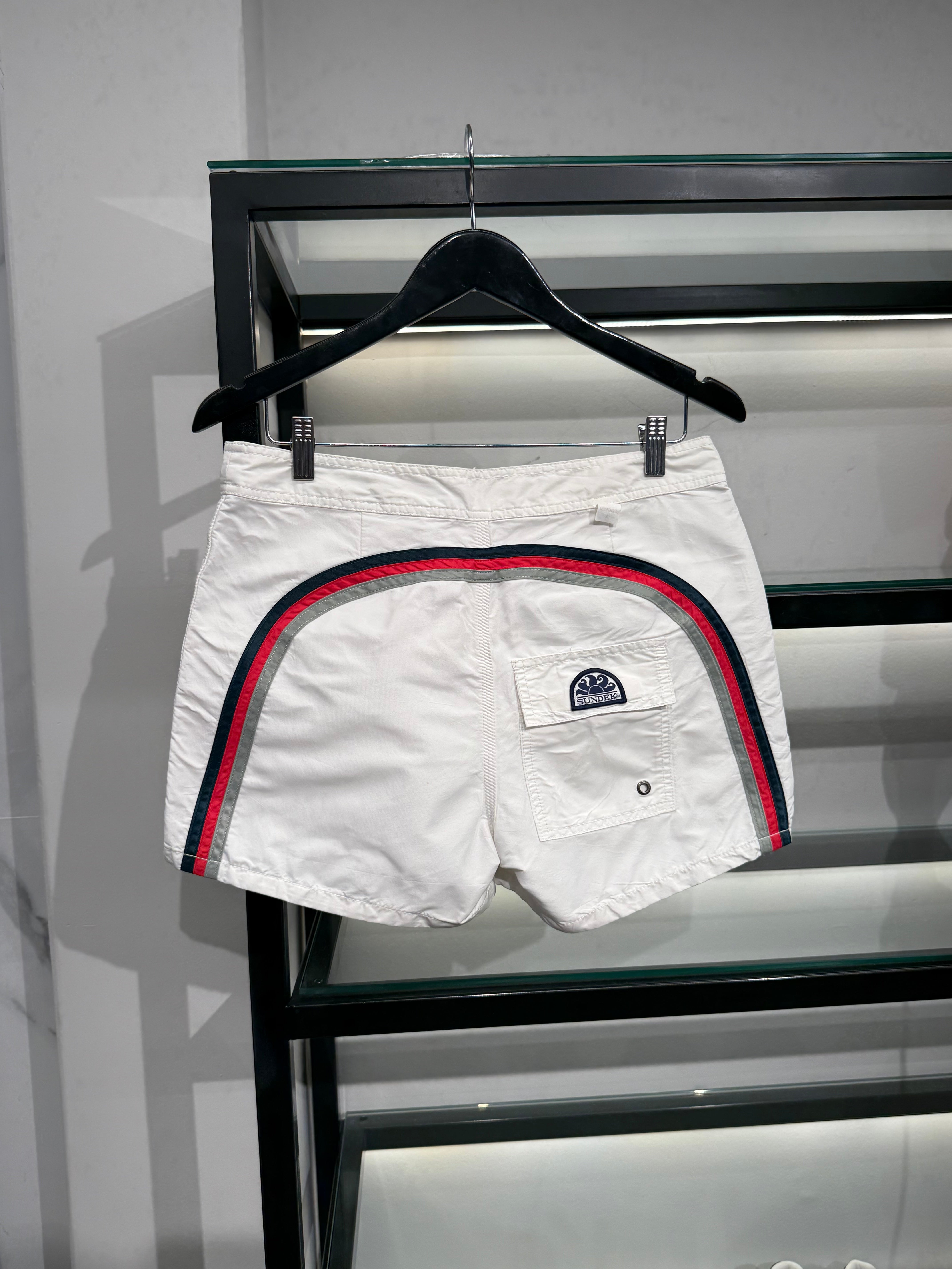 Short Sundek