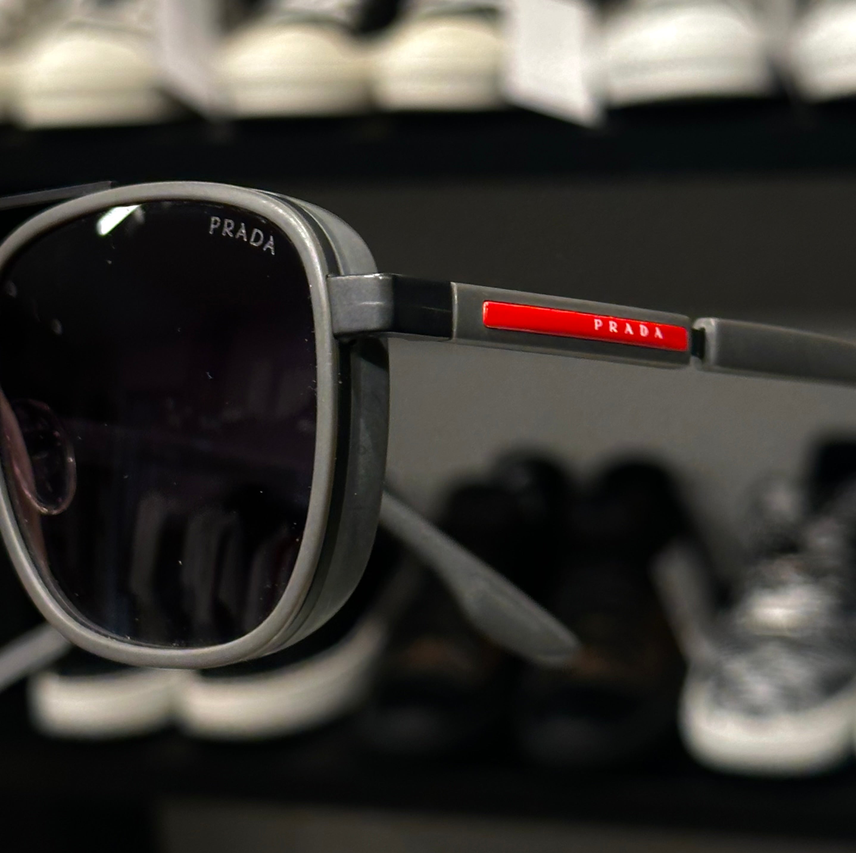 Óculos Prada
