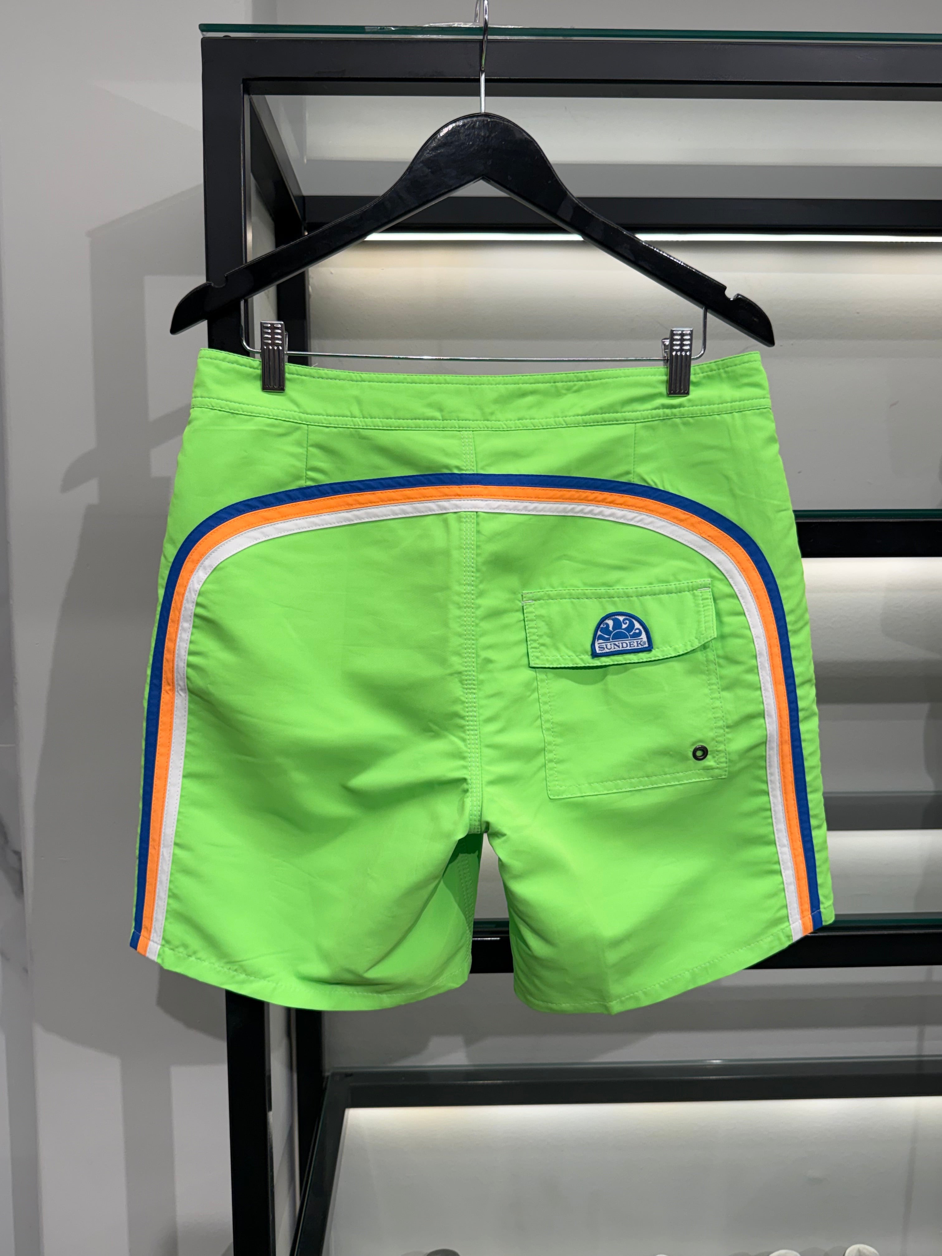 Short Sundek