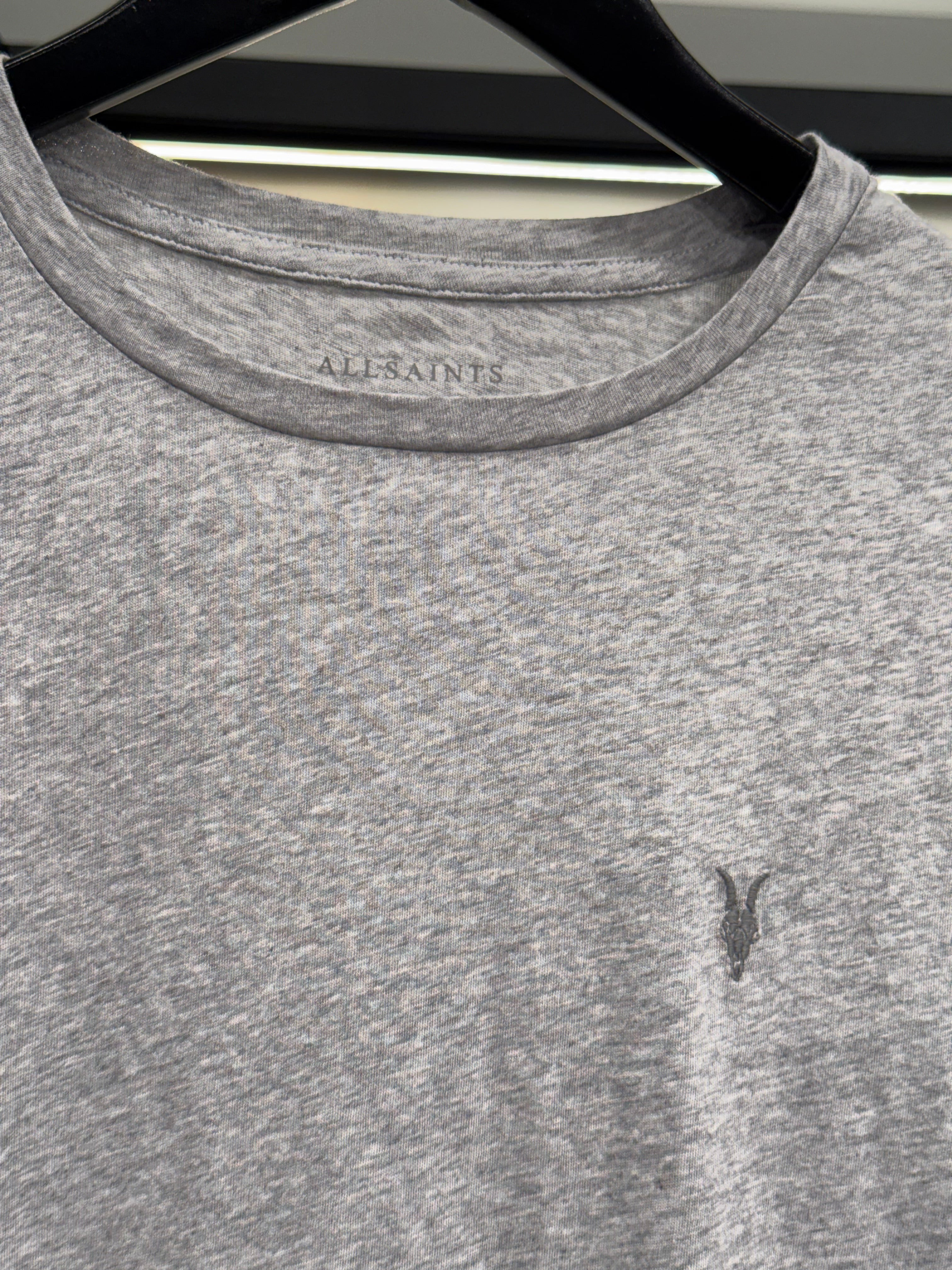 Camiseta All Saints