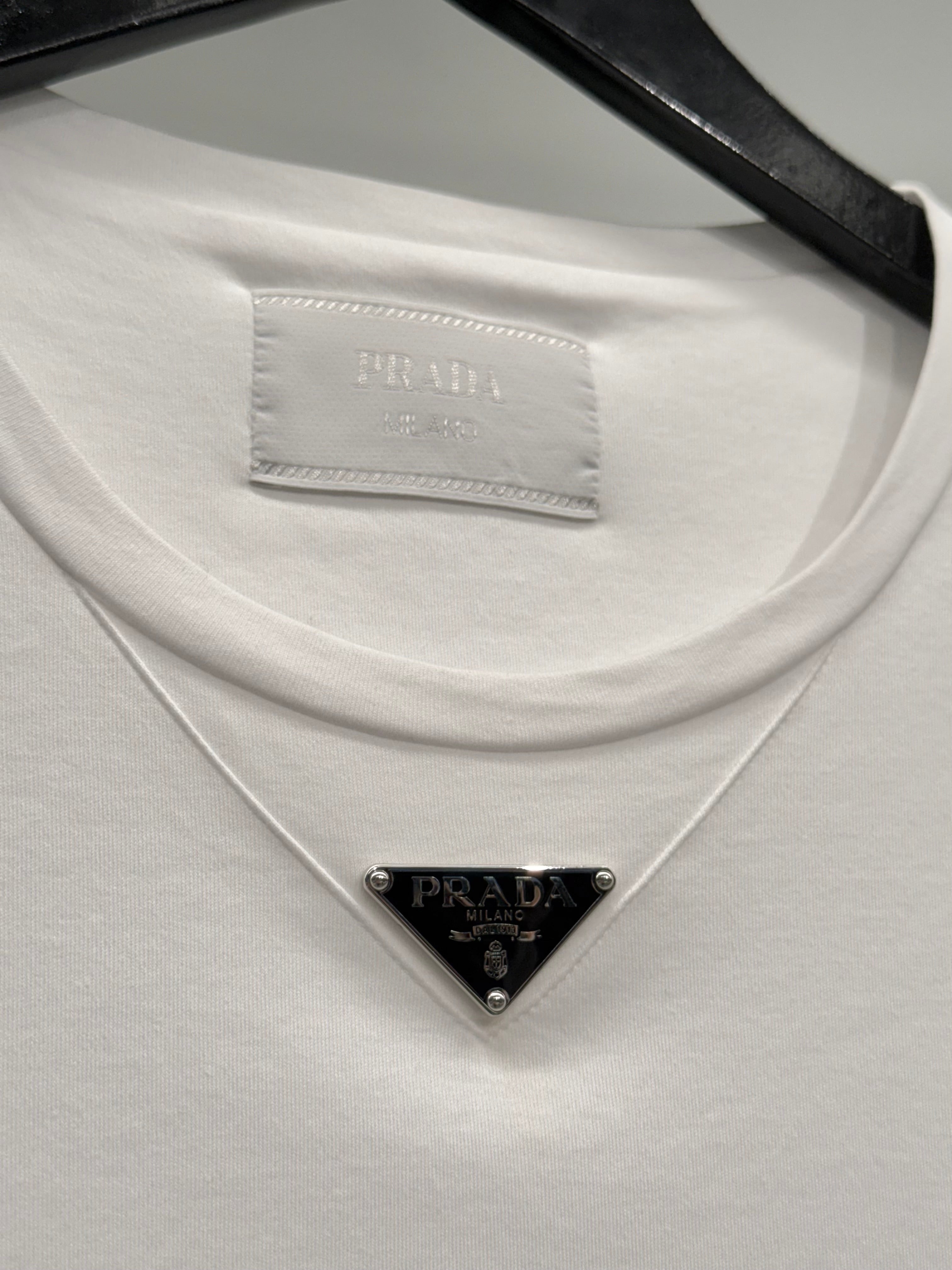 Camiseta Prada