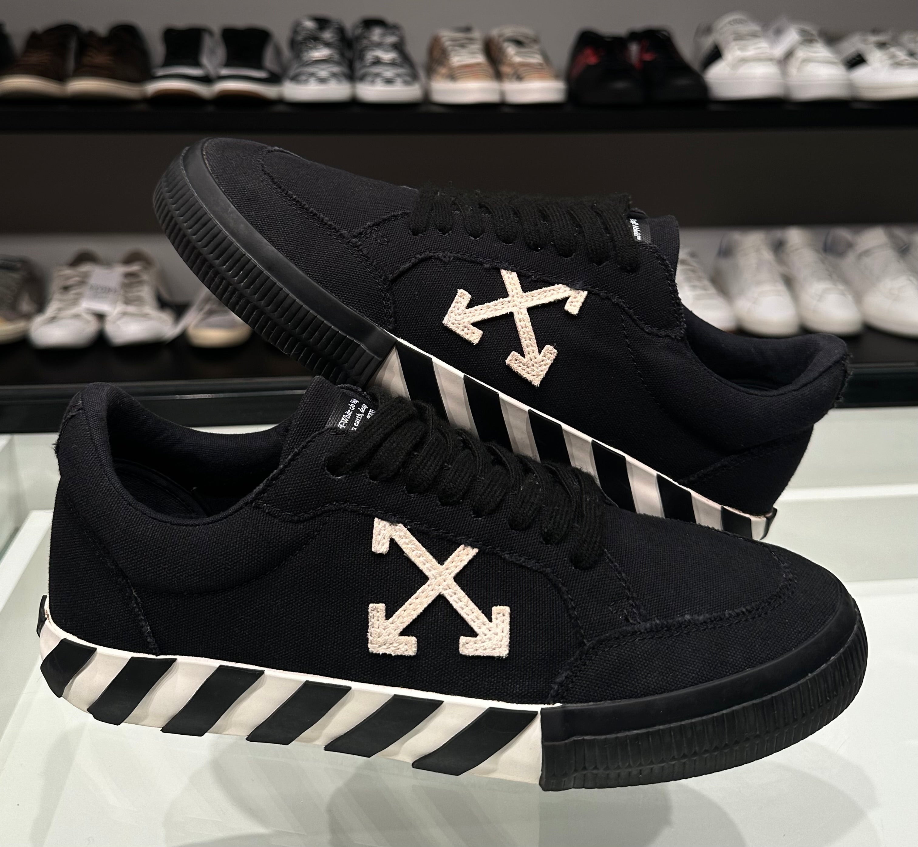 Off White Vulcanized