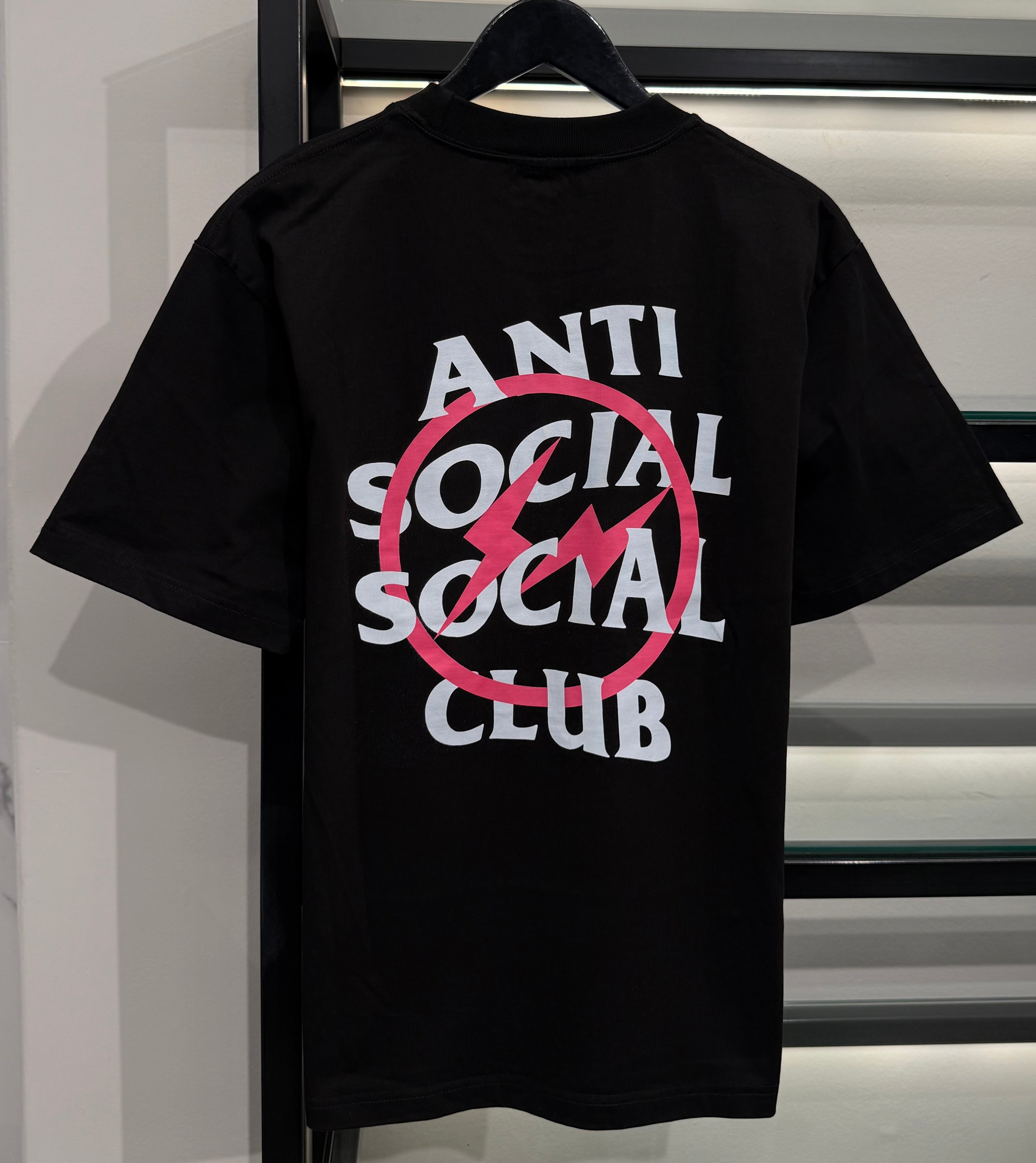 Camiseta Anti Social