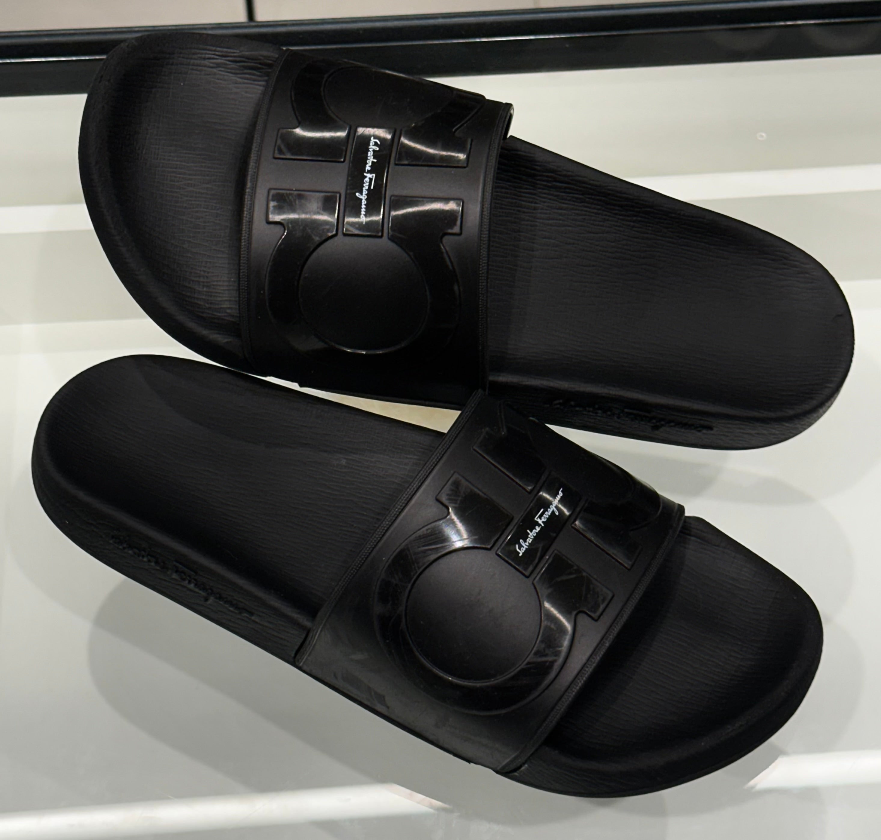 Slide Salvatore Ferragamo