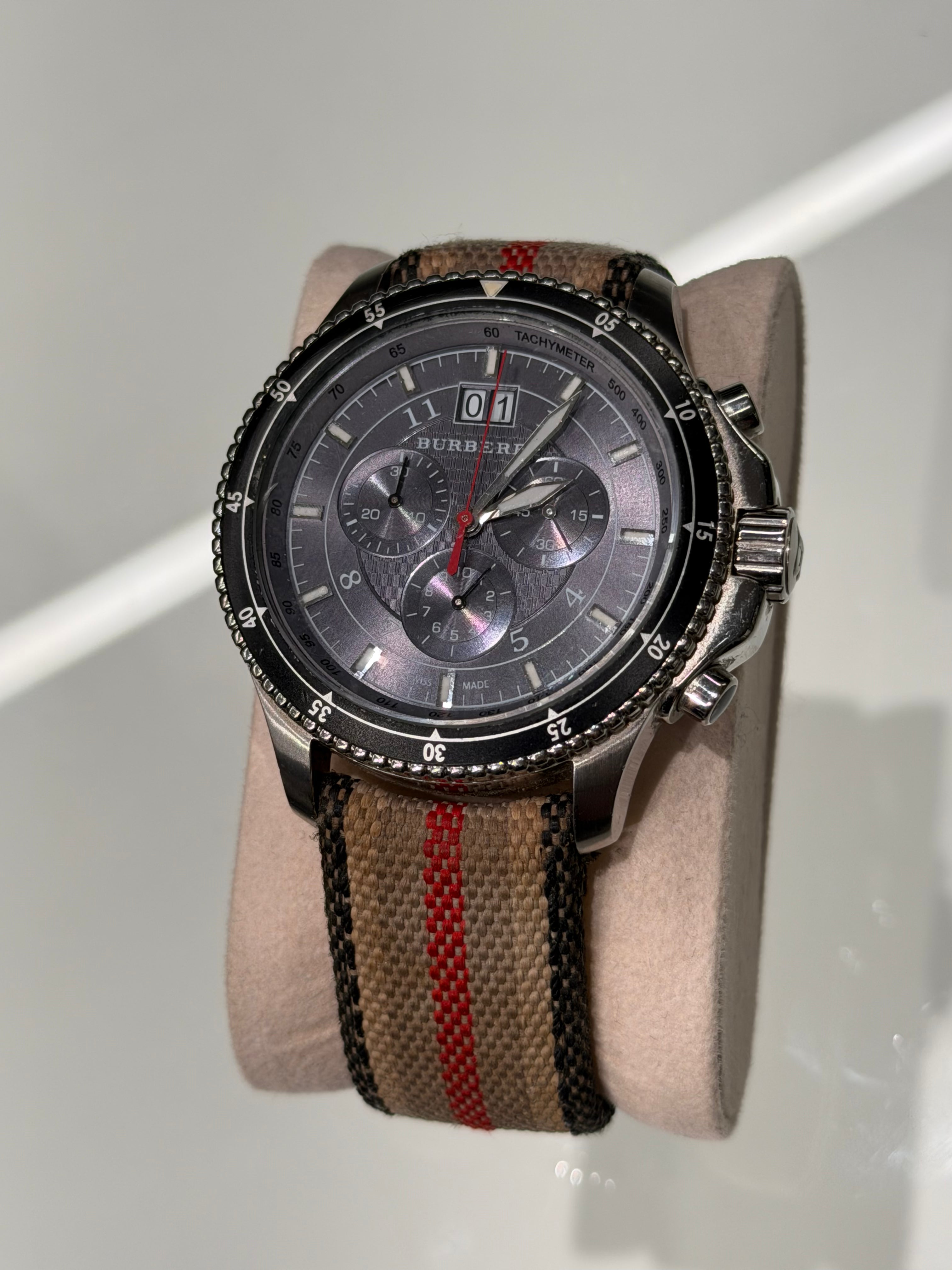 Relógio Burberry