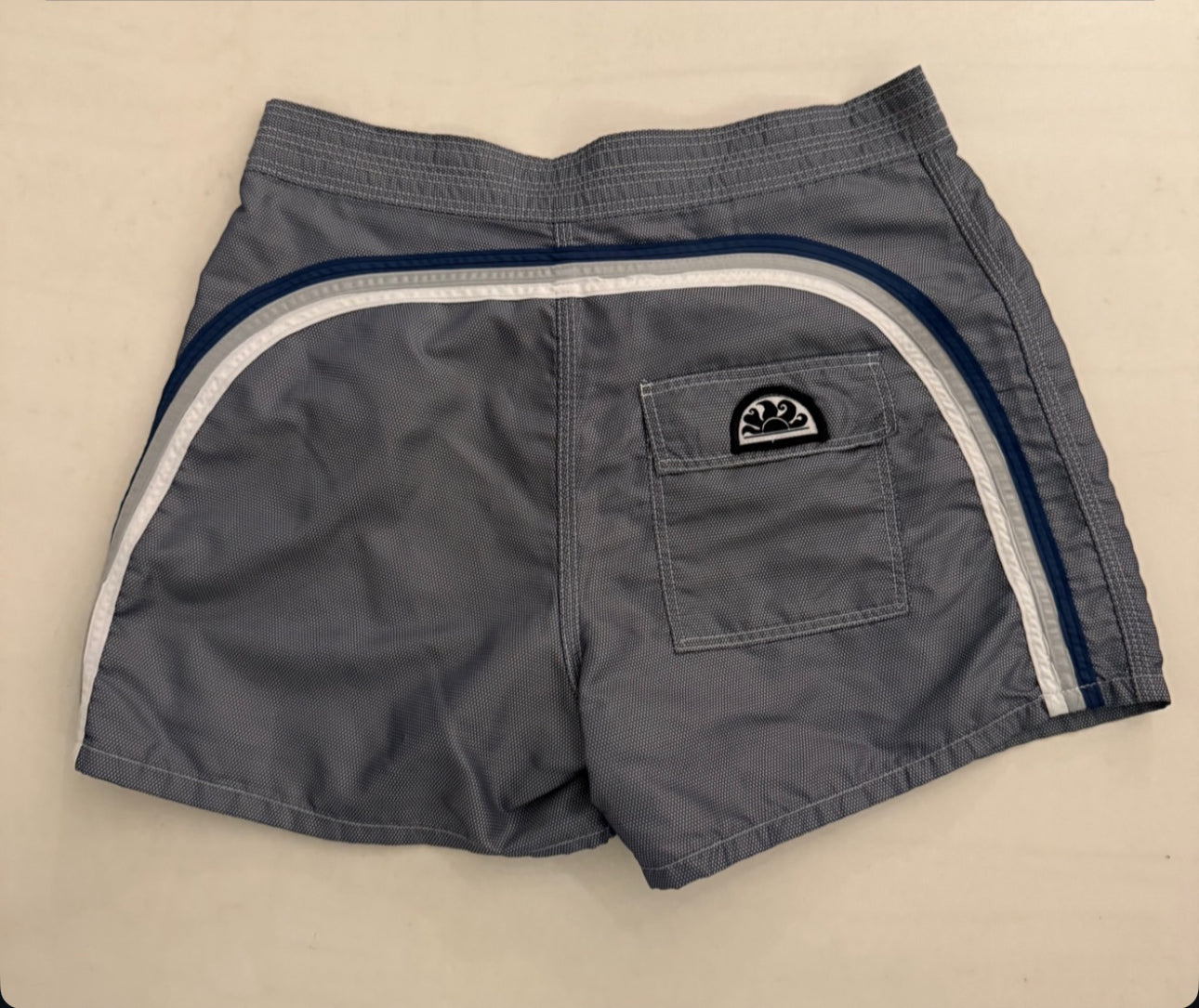 Short Sundek